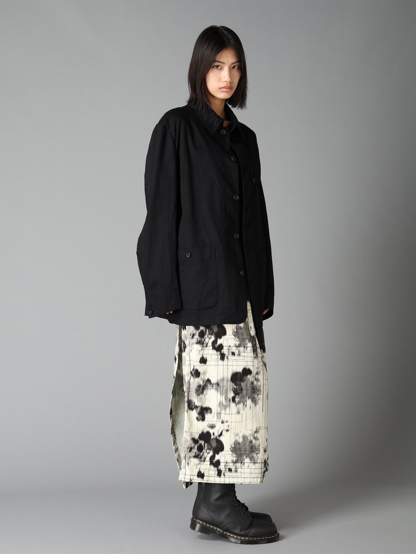 INK-WASH PRINTED BACK WRAP PANTS WITH DECORATIVE STITCH DETAILING