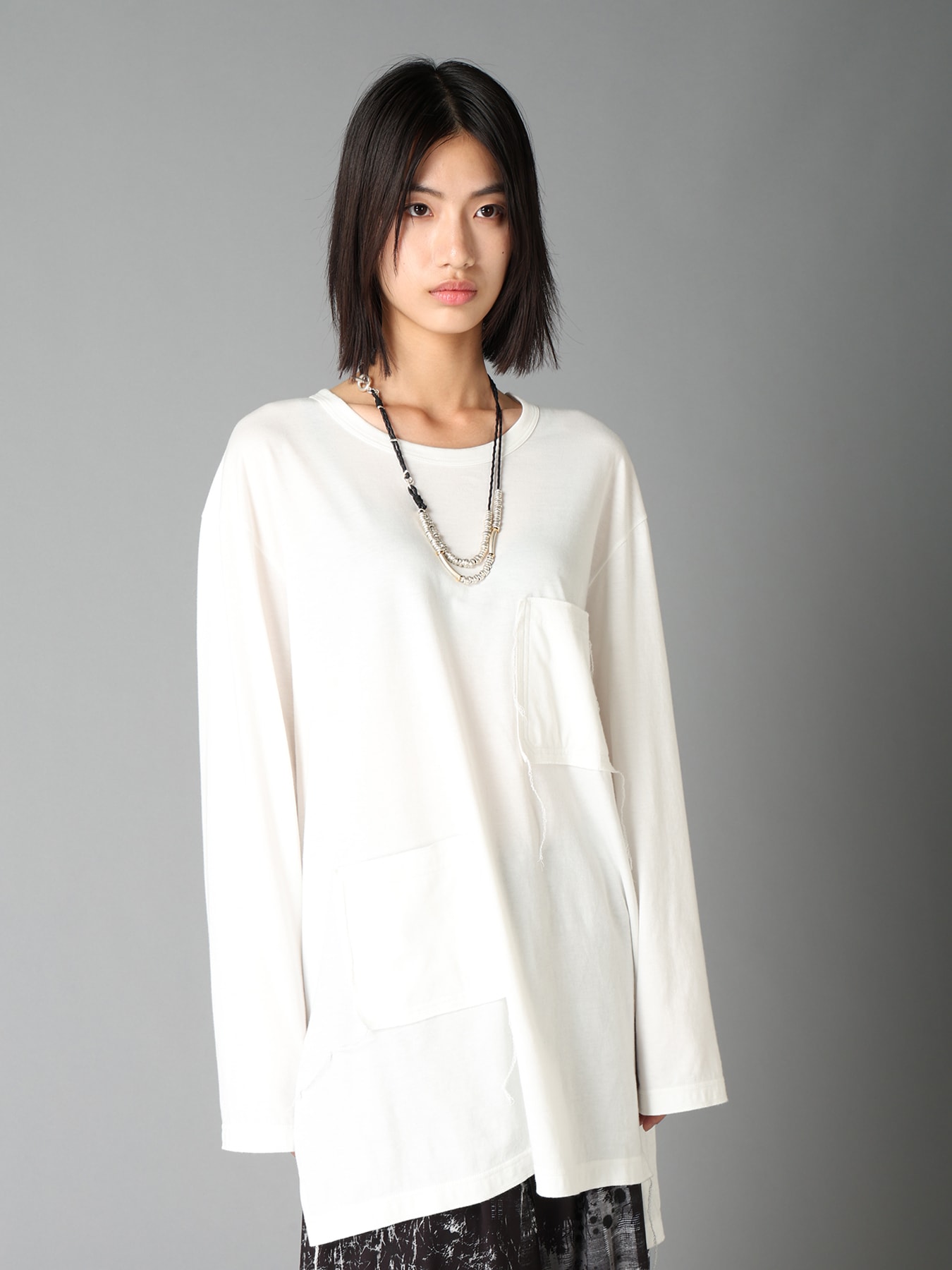 30/COTTON JERSEY T-SHIRT WITH 2 PATCH POCKETS