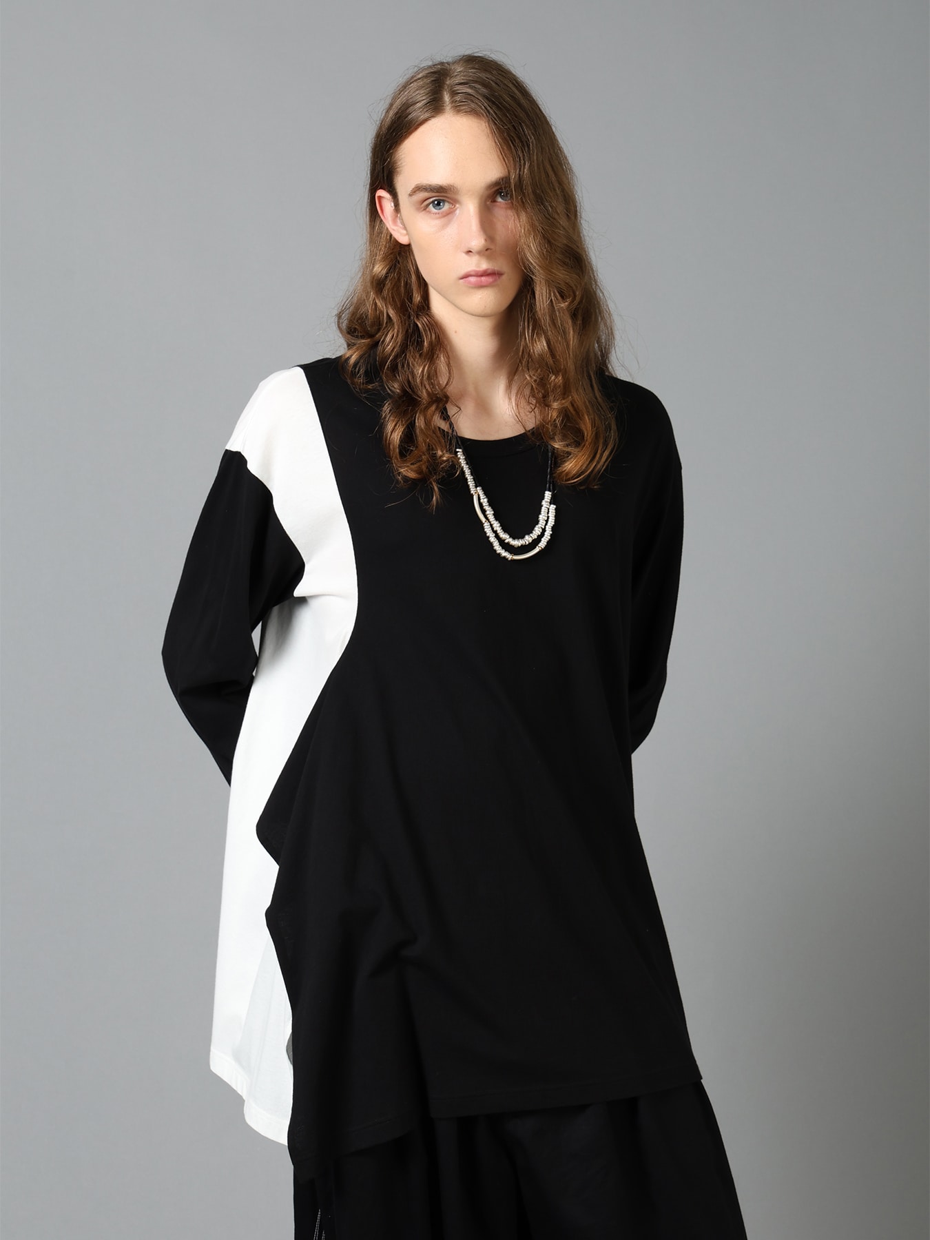 COTTON JERSEY FABRIC SWITCH L/S DRAPED T-SHIRT
