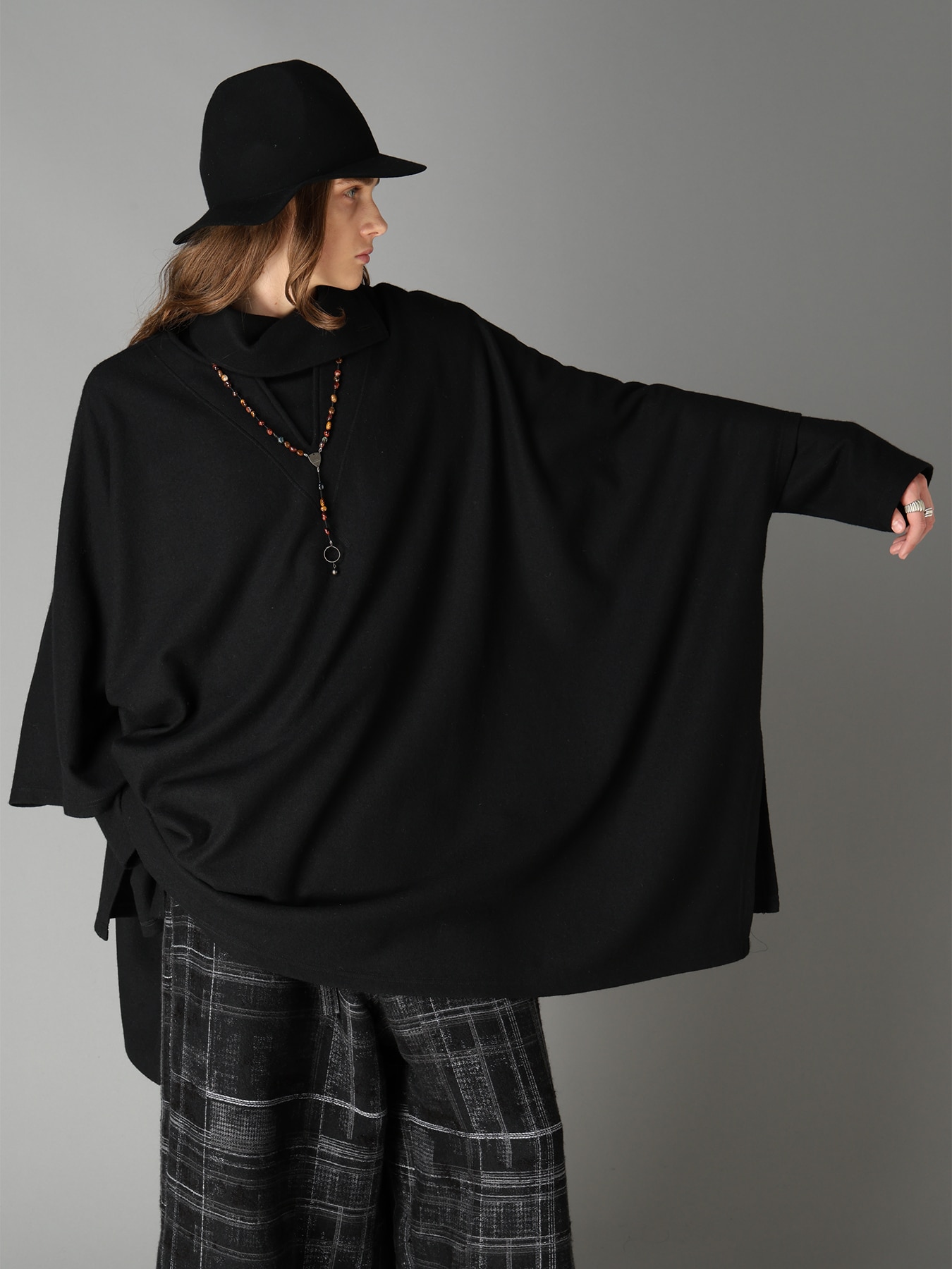 AIRY WOOL BLEND JERSEY CAPE SILHOUETTE CUTSEW TOP