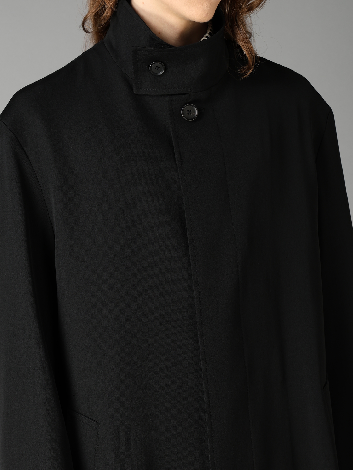 WASHER WOOL GABARDINE CONCEALED PLACKET STAND COLLAR COAT