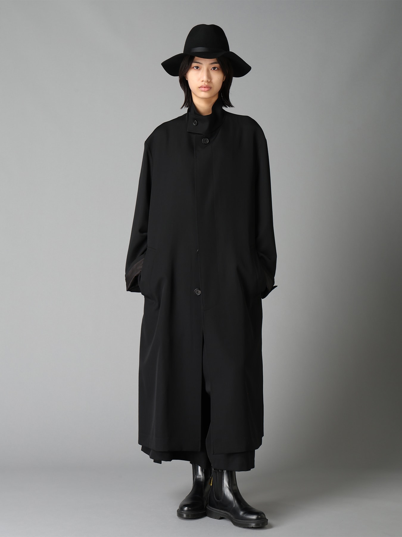 WASHER WOOL GABARDINE CONCEALED PLACKET STAND COLLAR COAT