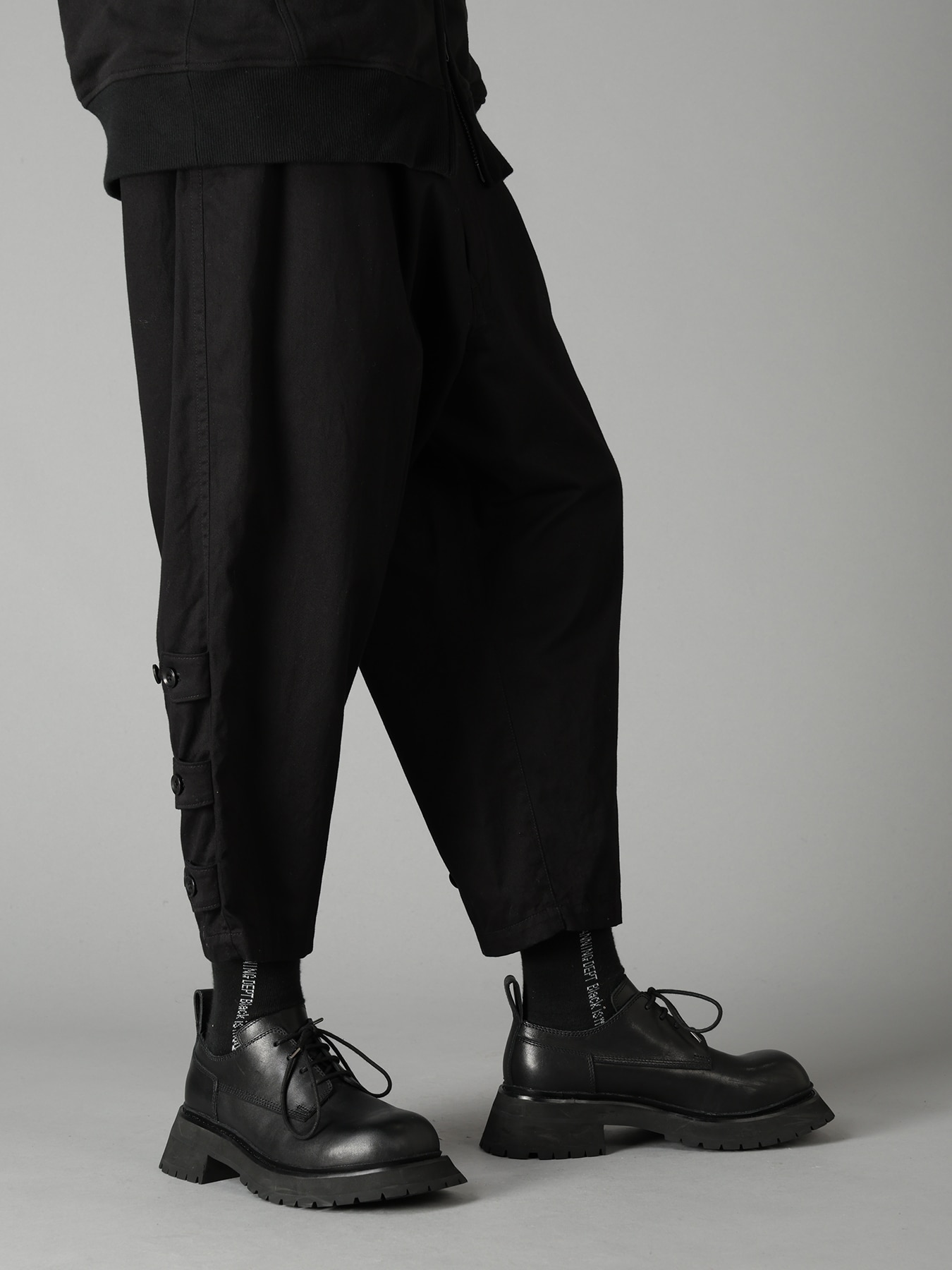 20/COTTON TWILL BELTED HEM DETAIL PANTS