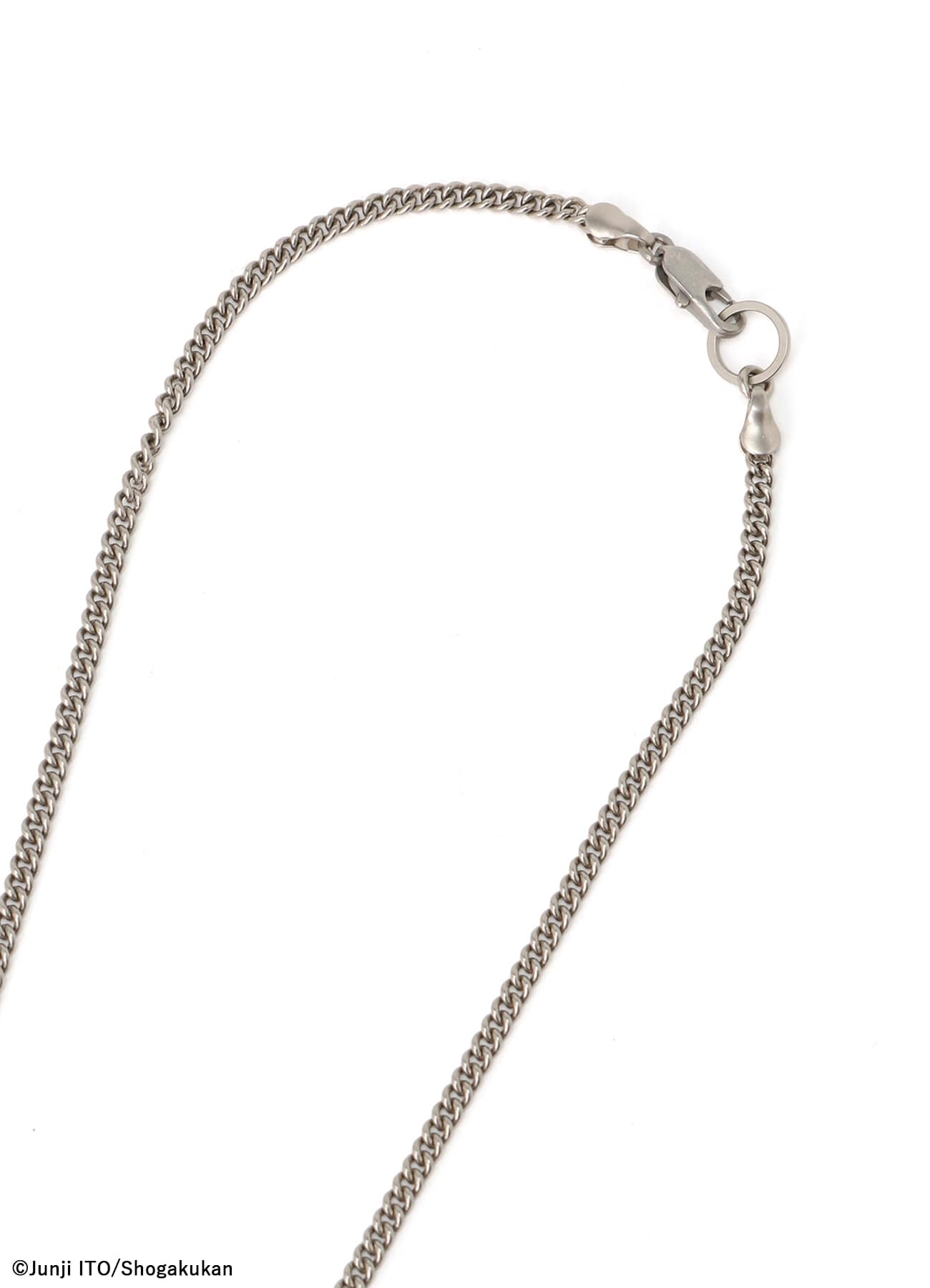 【11/5 12:00発売】S'YTE × Junji ITO -UZUMAKI- KIRIE WEARING YOHJI YAMAMOTO DOG TAG NECKLACE