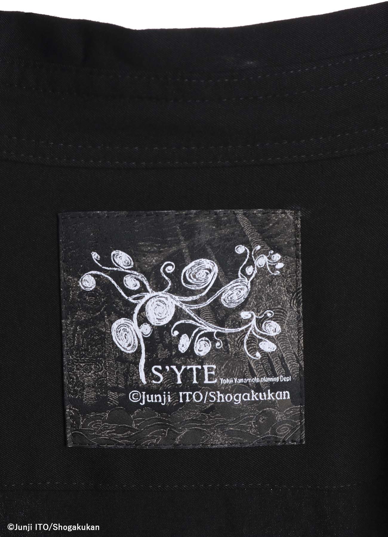 【11/5 12:00発売】S'YTE × Junji ITO -UZUMAKI- PRINTED PATCH OMNIBUS LONG SHIRT