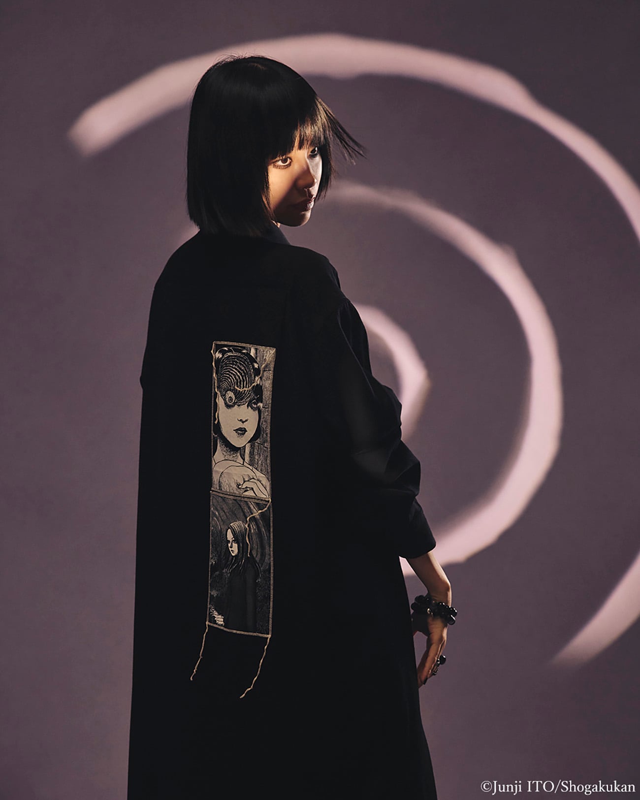 【11/5 12:00発売】S'YTE × Junji ITO -UZUMAKI- PRINTED PATCH OMNIBUS LONG SHIRT