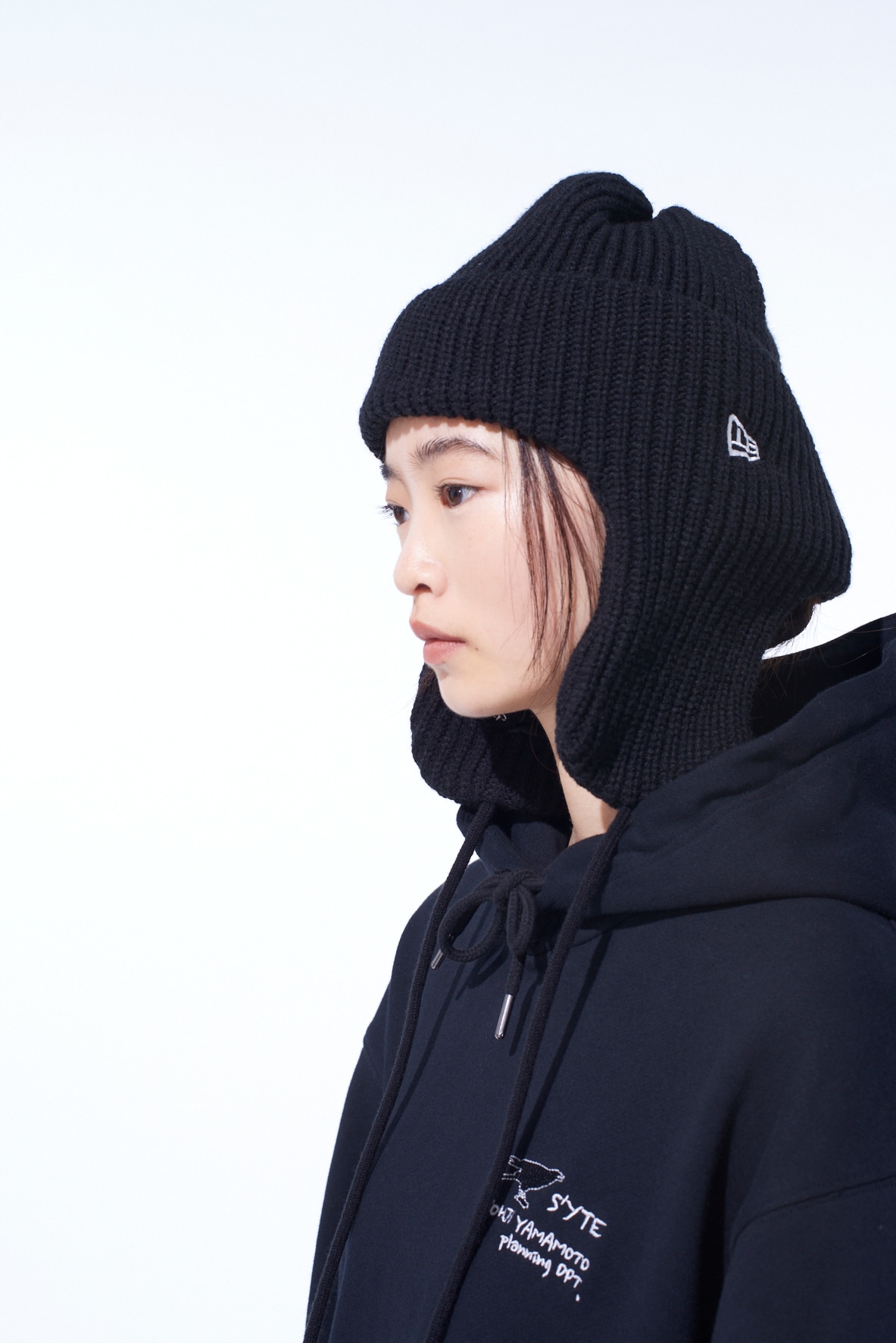 S'YTE × New Era LOGO KNIT TRAPPER
