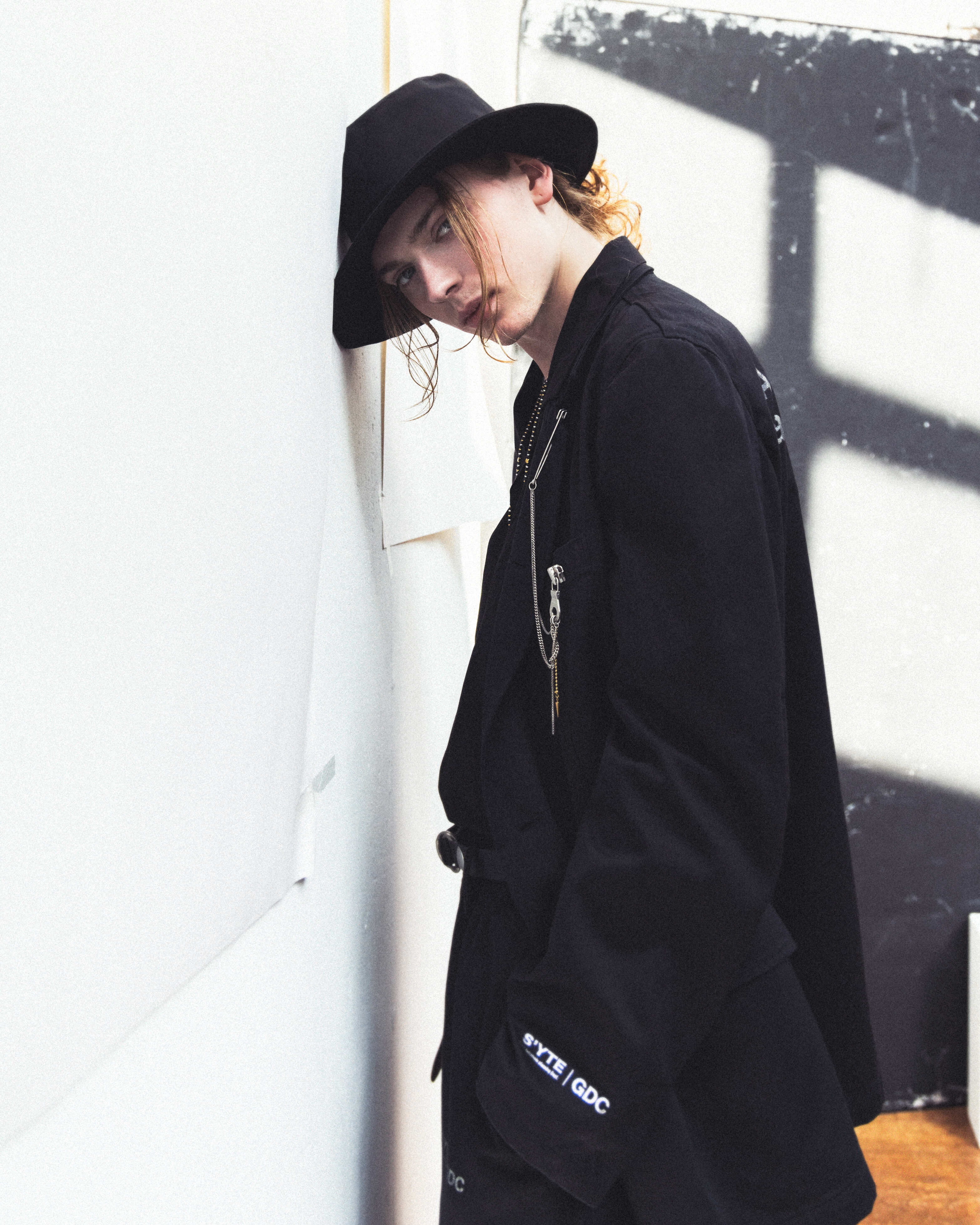 【2/19 12:00 Release】-S’YTE × GDC Collaborate Collection-WEPON CLOTH LOGO-PRINTED 5 BUTTON TAILORED JACKET