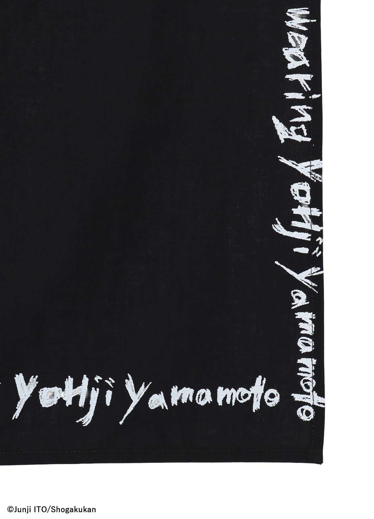 S'YTE × Junji ITO -UZUMAKI- AZAMI WEARING YOHJI YAMAMOTO SCARF