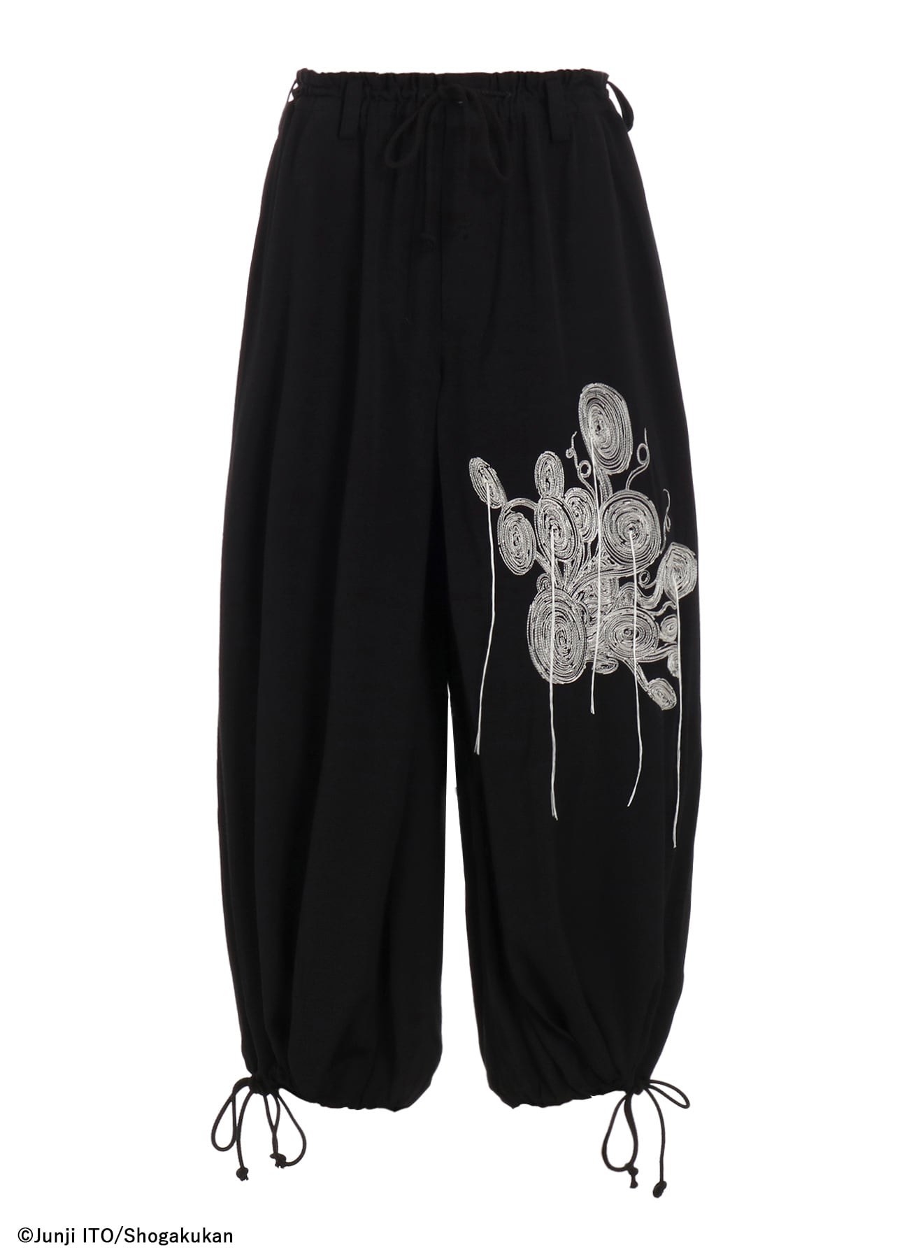 【11/5 12:00発売】S'YTE × Junji ITO -UZUMAKI- UZUMAKI MOTIF EMBROIDERY HAKAMA BALLOON PANTS