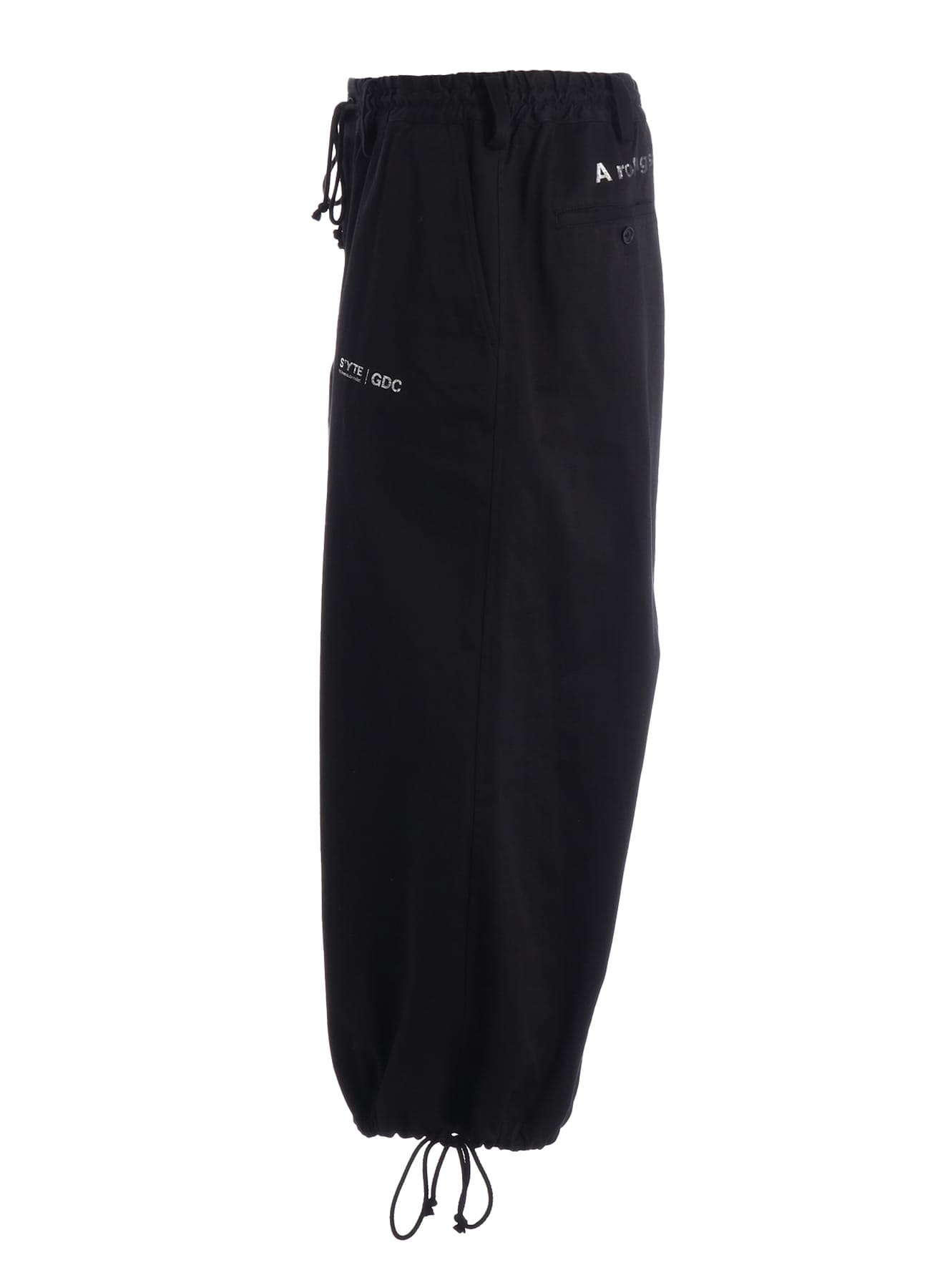 【2/19 12:00 Release】-S’YTE × GDC Collaborate Collection-WEPON CLOTH LOGO-PRINTED HAKAMA BALLOON PANTS