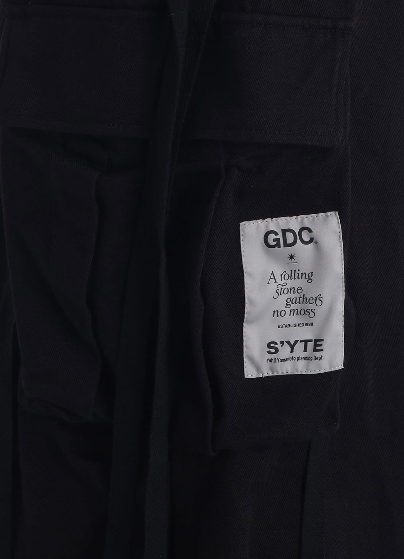 【2/19 12:00 Release】-S’YTE × GDC Collaborate Collection-COTTON DRILL LOGO-PRINTED ARMY TECHNO PANTS
