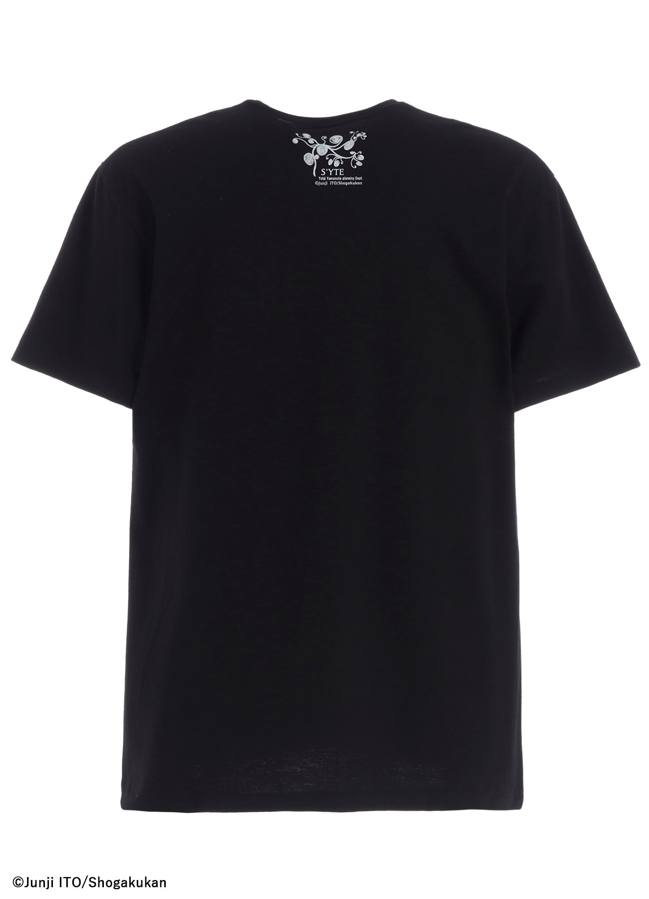 S'YTE × Junji ITO -UZUMAKI- KIRIE’S SPIRAL DRESS GRAPHIC T-SHIRT