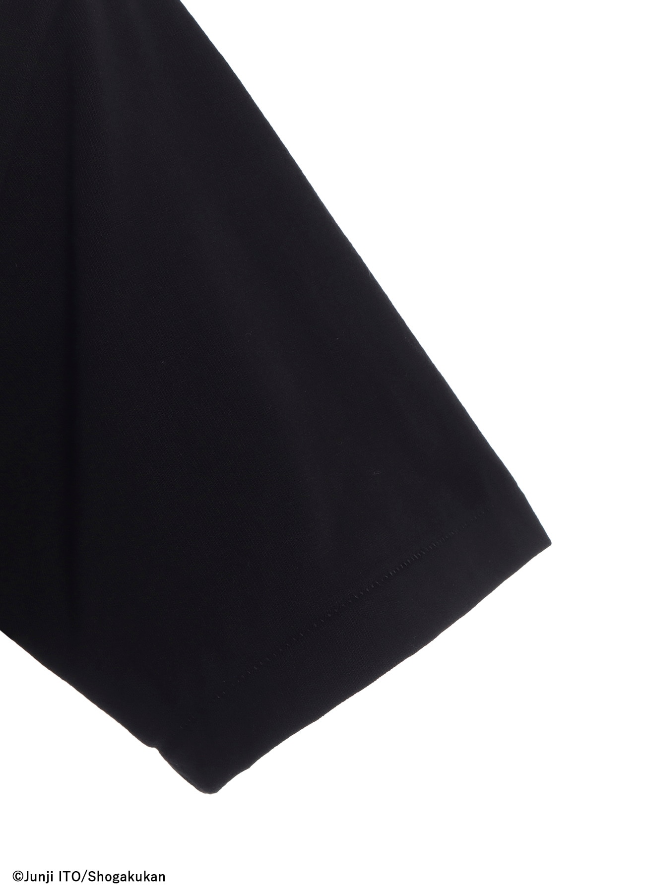 S'YTE × Junji ITO -UZUMAKI- KIRIE’S SPIRAL DRESS GRAPHIC T-SHIRT