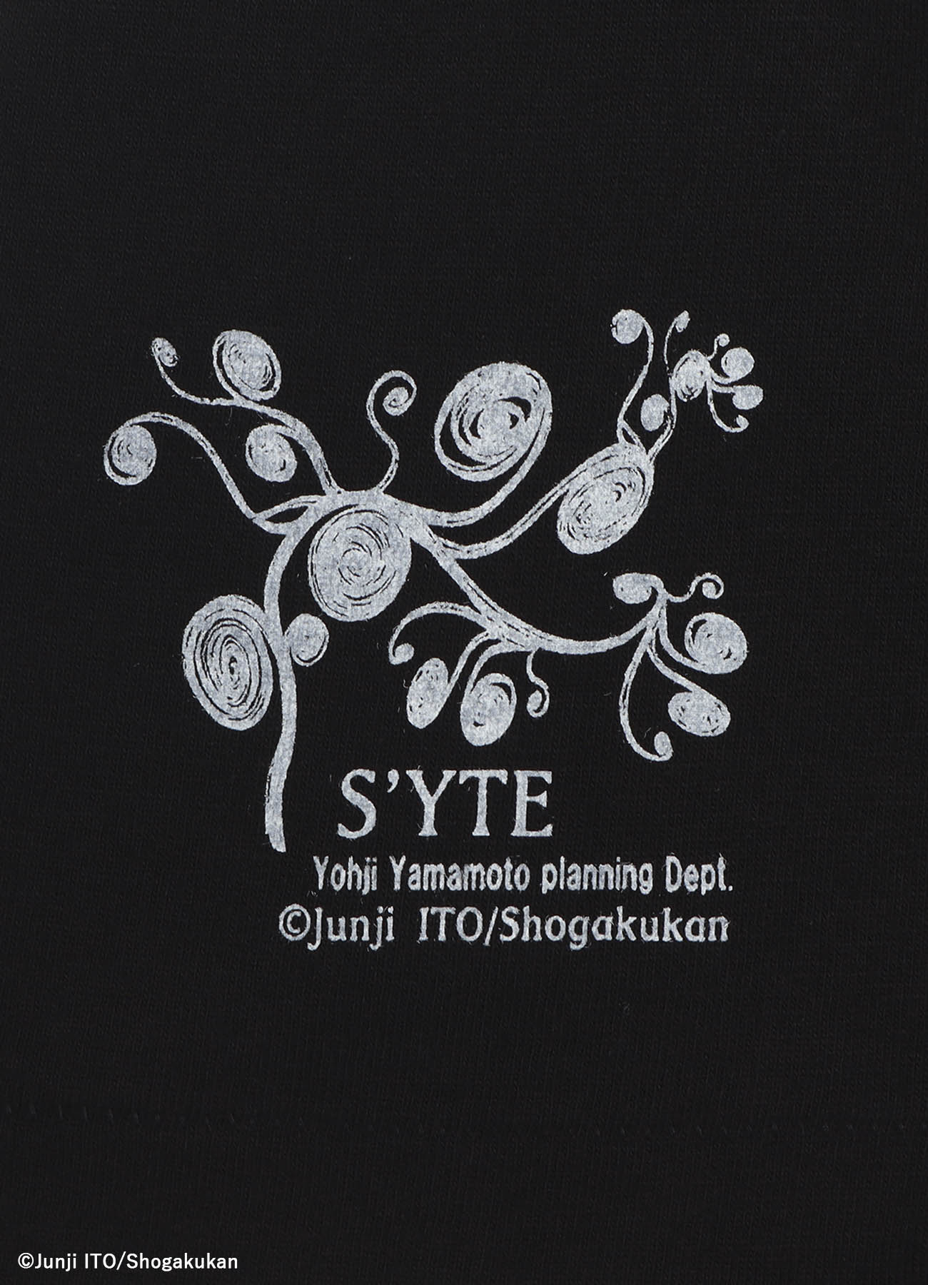 【11/5 12:00発売】S'YTE × Junji ITO -UZUMAKI- THE SPIRAL GRAPHIC T-SHIRT