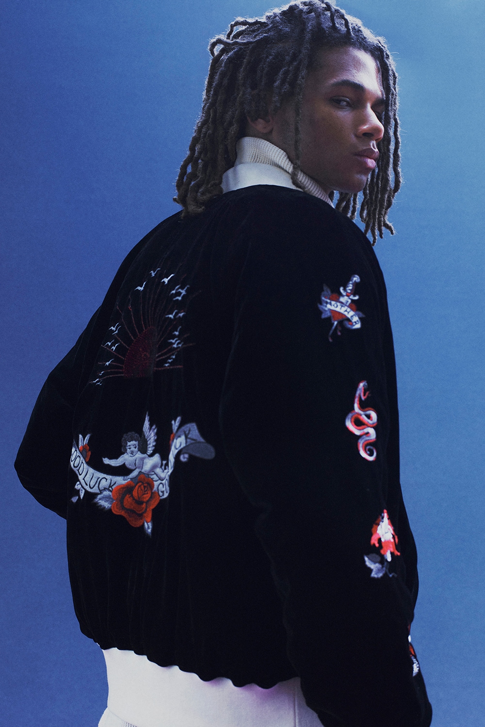 【11/20 12:00 Release】S'YTE X TAION EMBROIDERY QUILTED DOWN REVERSIBLE BOMBER JACKET