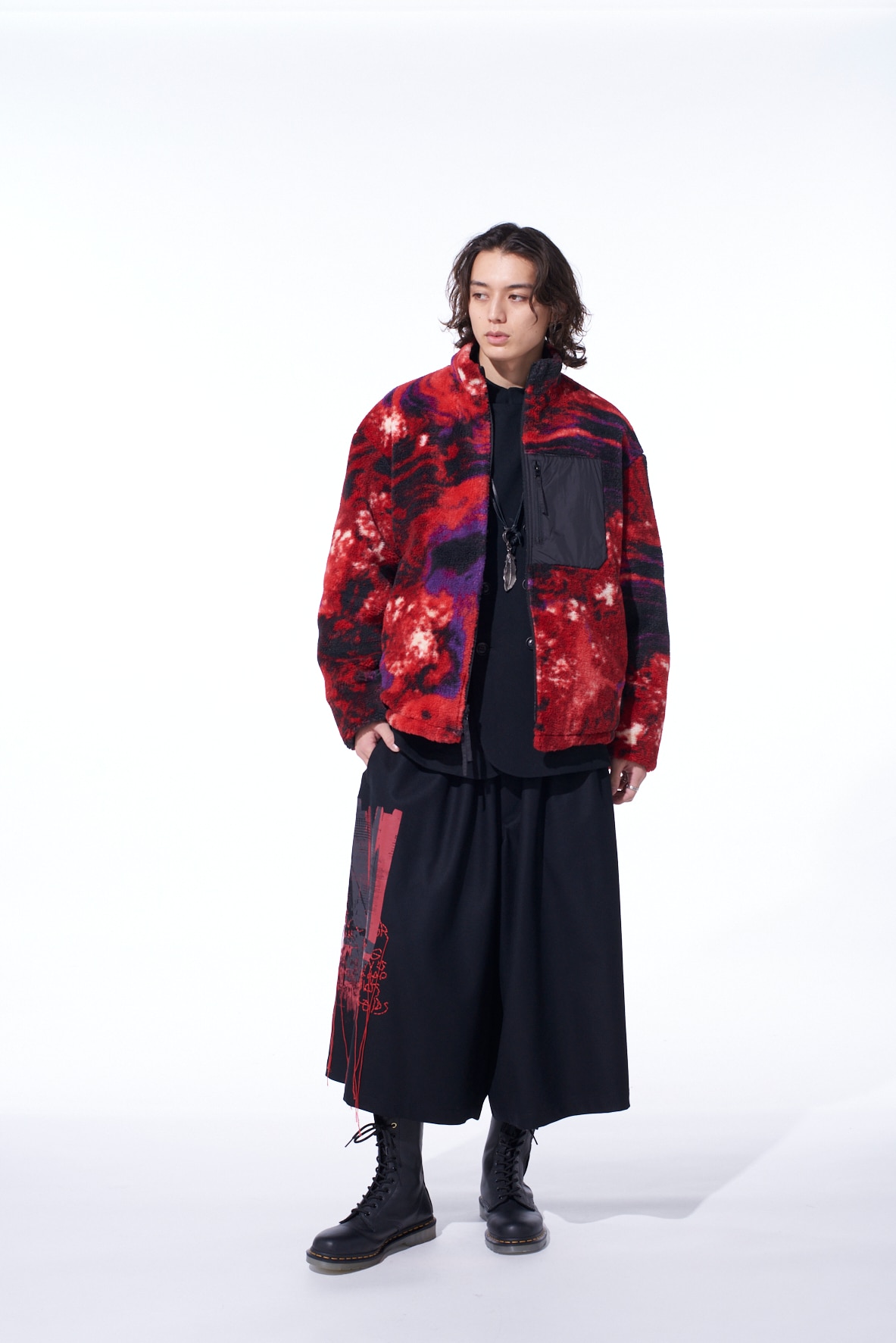 S'YTE X TAION REVERSIBLE QUILTED RED PRINTED FLEECE JACKET