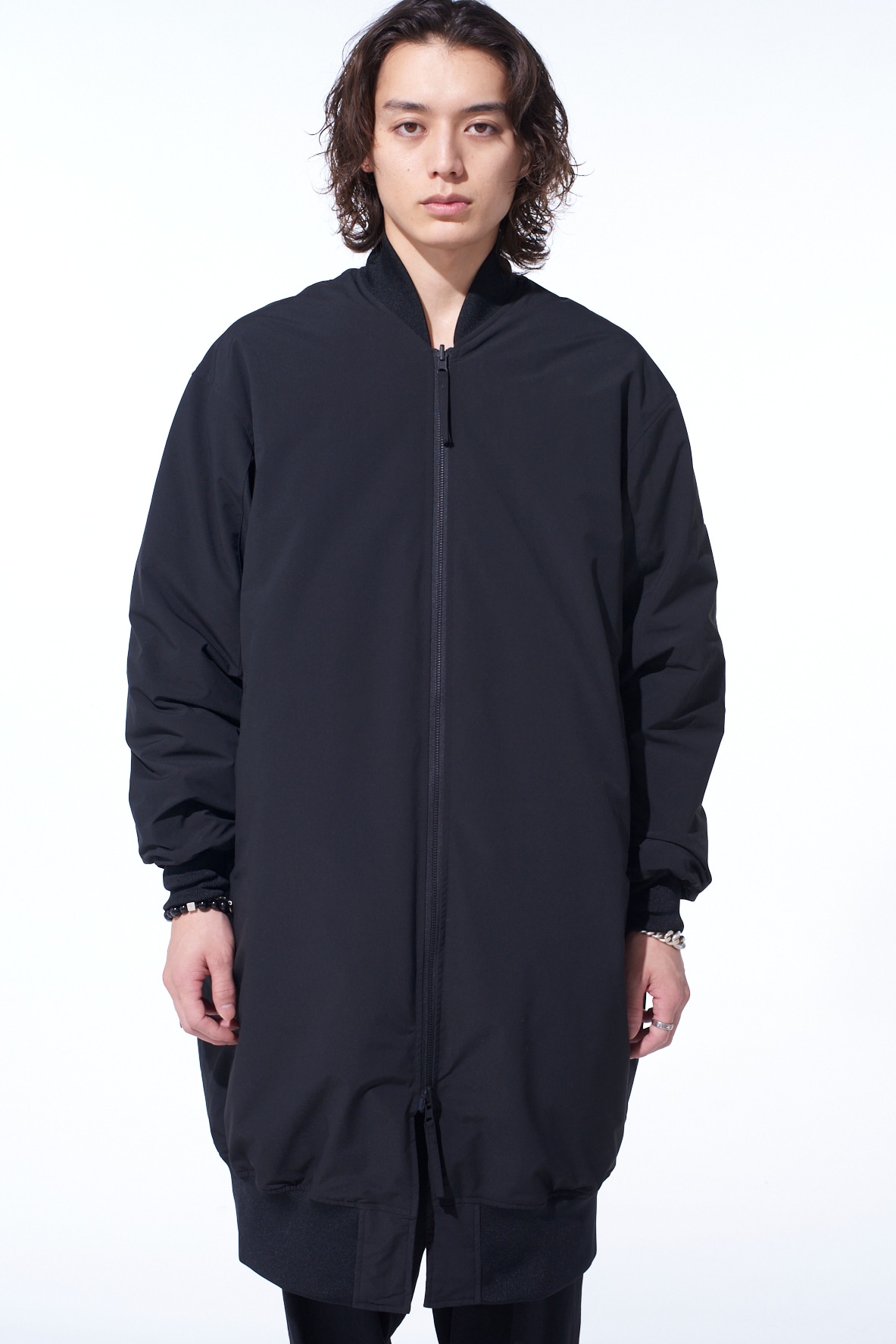 S'YTE X TAION REVERSIBLE LONG BOMBER JACKET(S Black): S'YTE｜THE
