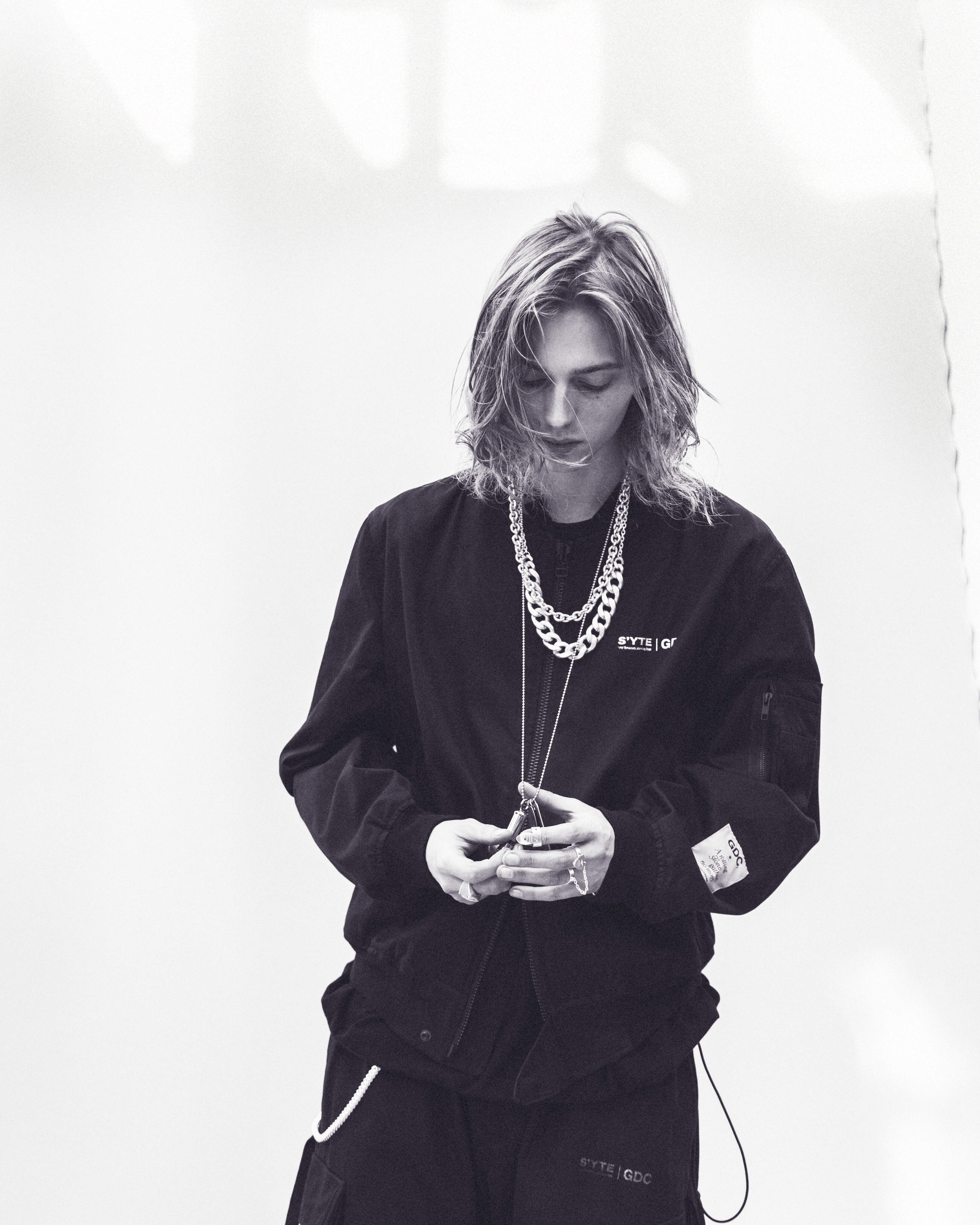 【2/19 12:00 Release】-S’YTE × GDC Collaborate Collection-WEPON CLOTH LOGO-PRINTED BOMBER JACKET