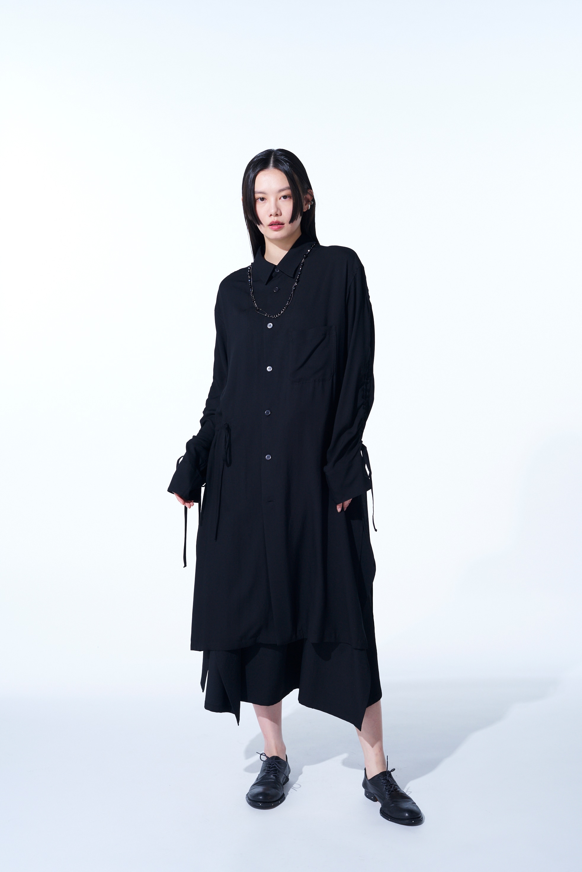 RAYON WASHER TWILL OVERSIZED LONG SHIRT WITH GATHERED STRINGS