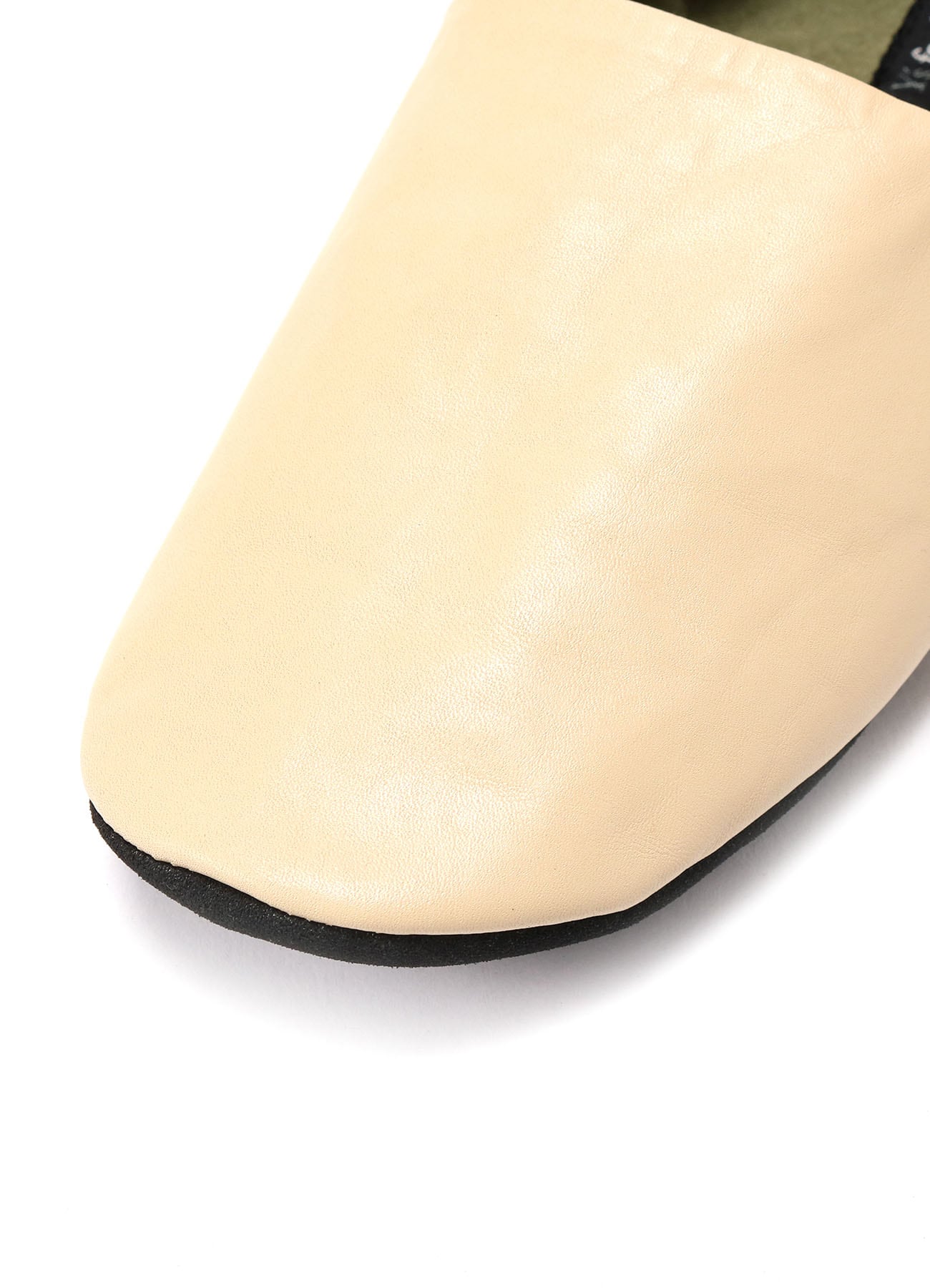 LEATHER SLIPPERS (M)
