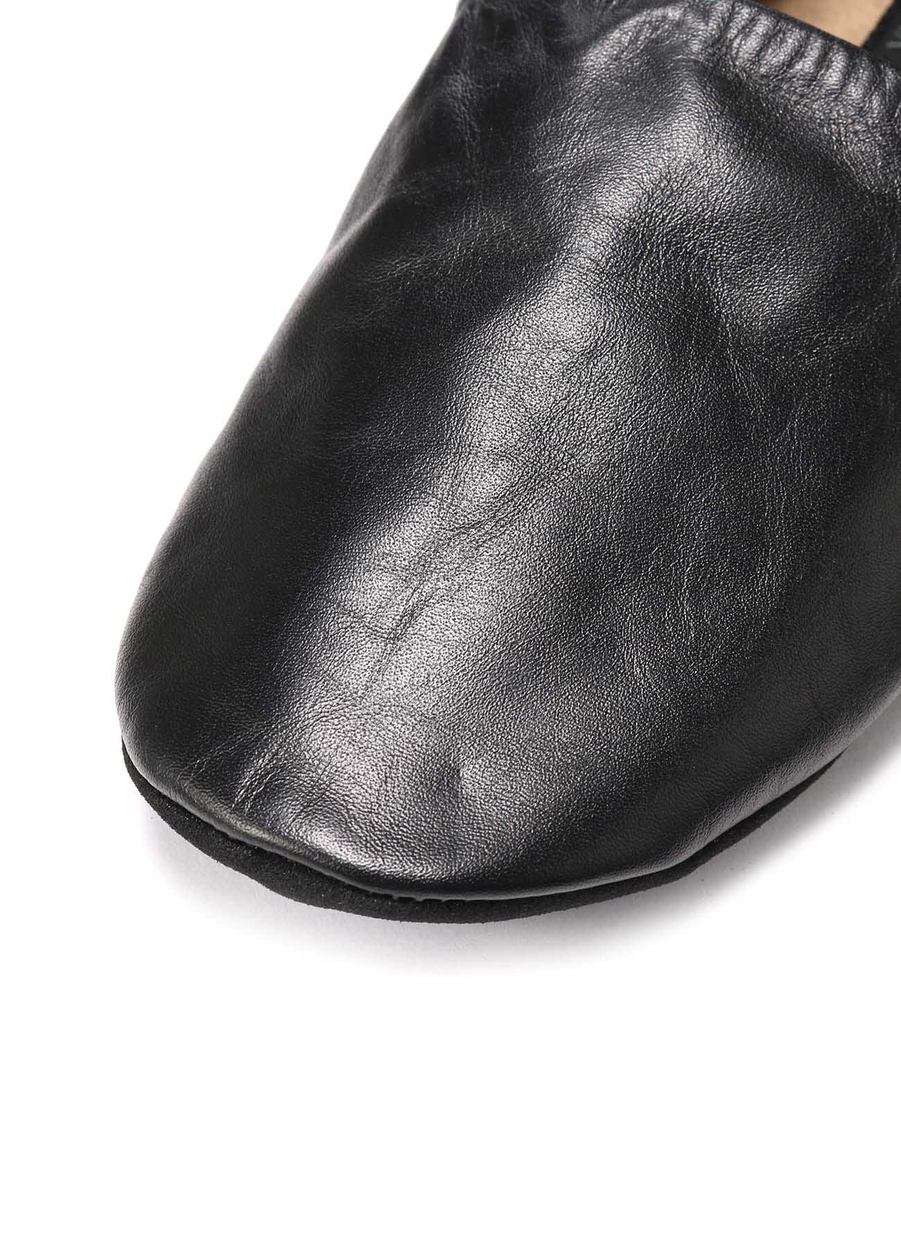 LEATHER SLIPPERS (L)