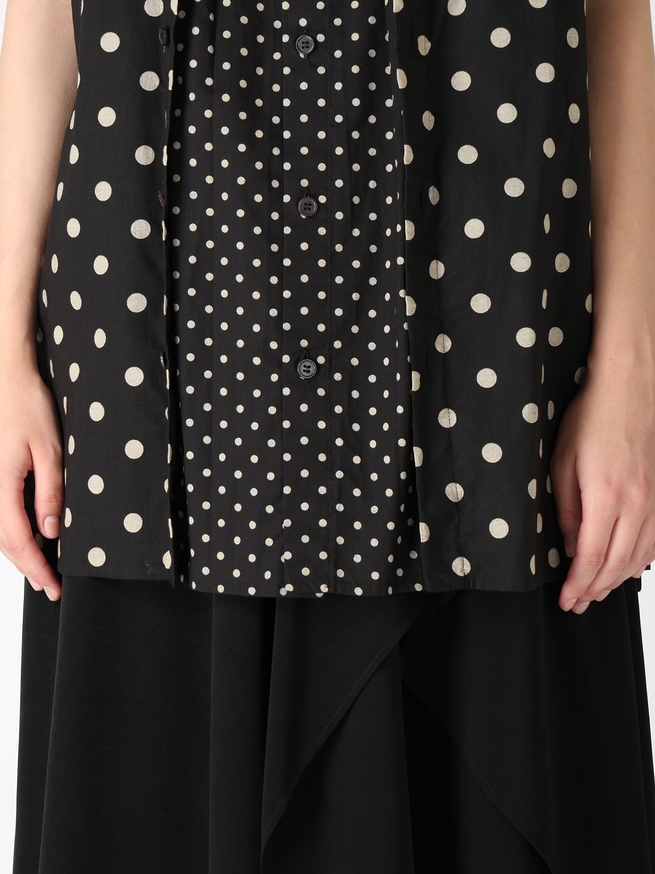 60/- COTTON LAWN DOT PRINT FRONT TUCKED BLOUSE