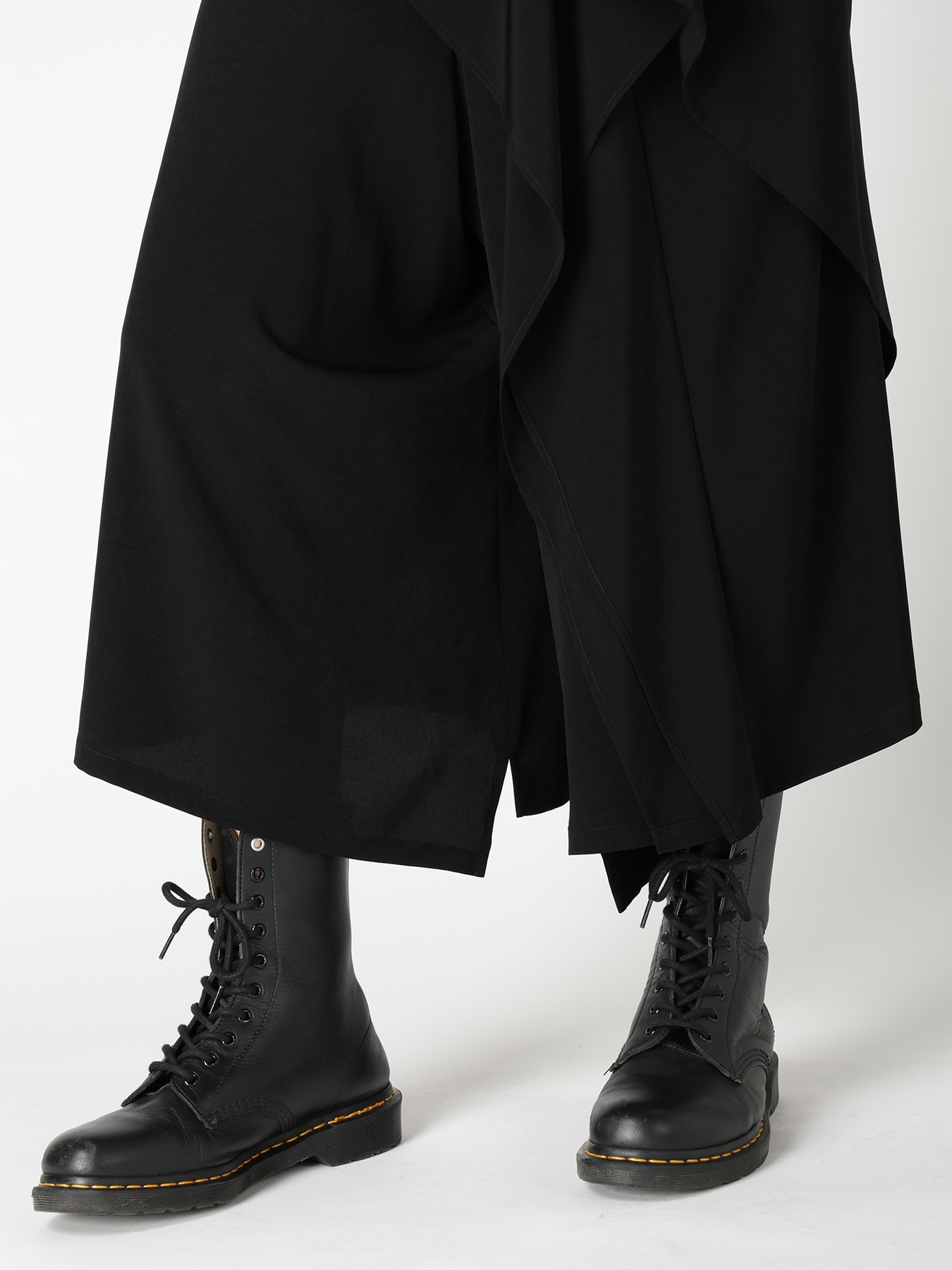 TA/PE CREPE DE CHINE RUFFLE PANTS