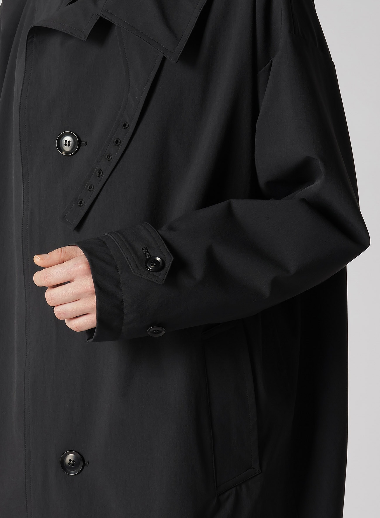 MATTE NYLON WEATHER BIG COAT