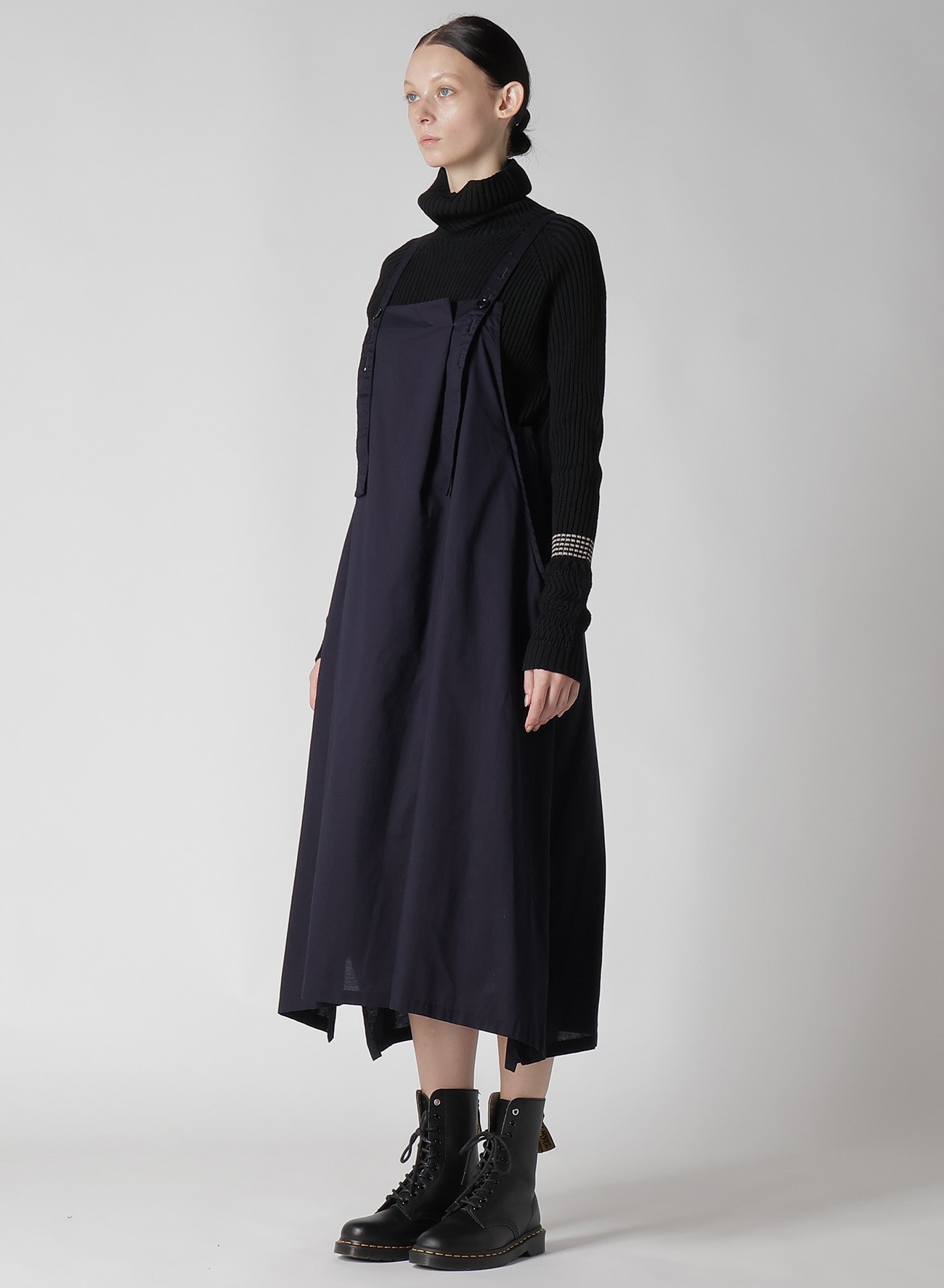 [Y's BORN PRODUCT] THIN COTTON TWILL FRONT TUCKED SHOULDER STRAP DRESS