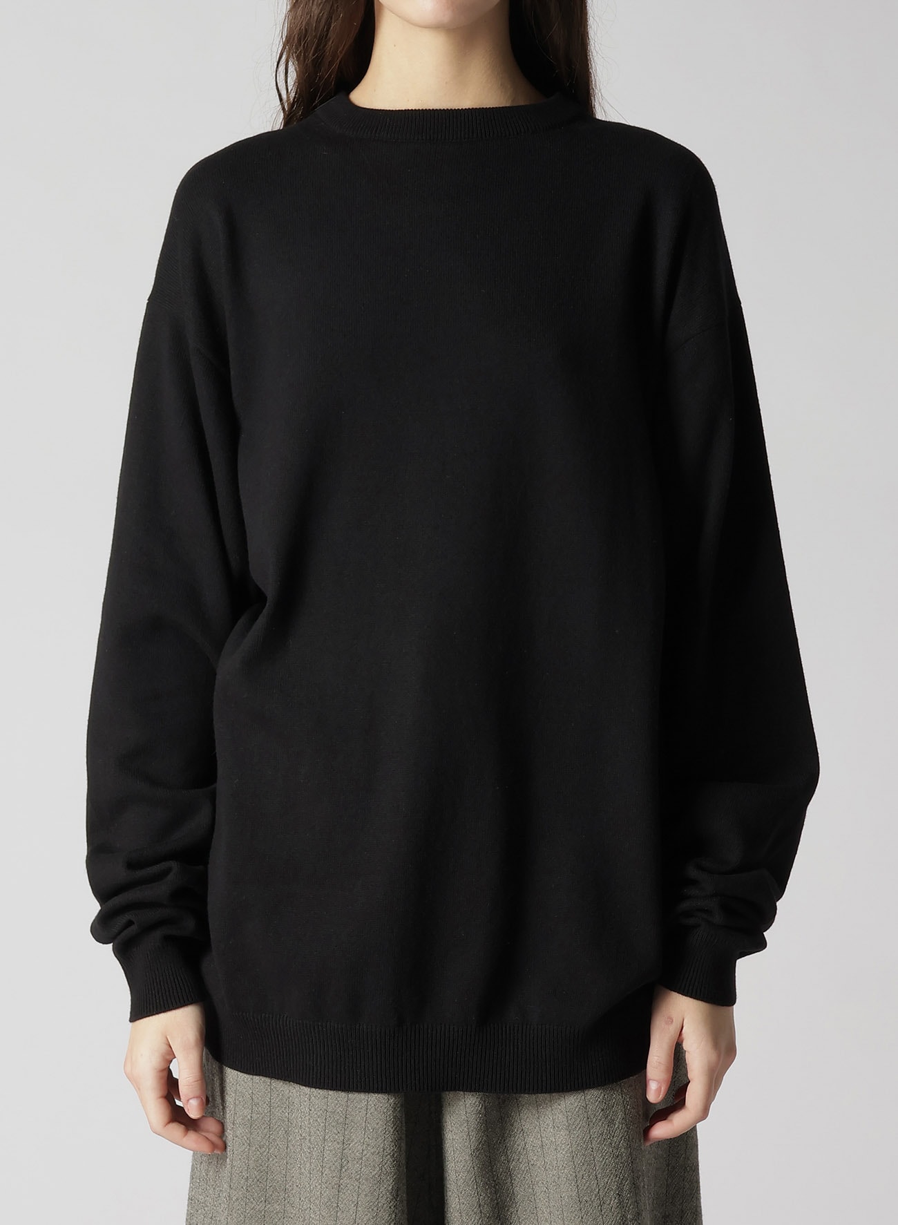 PLAIN STITCH INTARSIA ROUND NECK PULLOVER