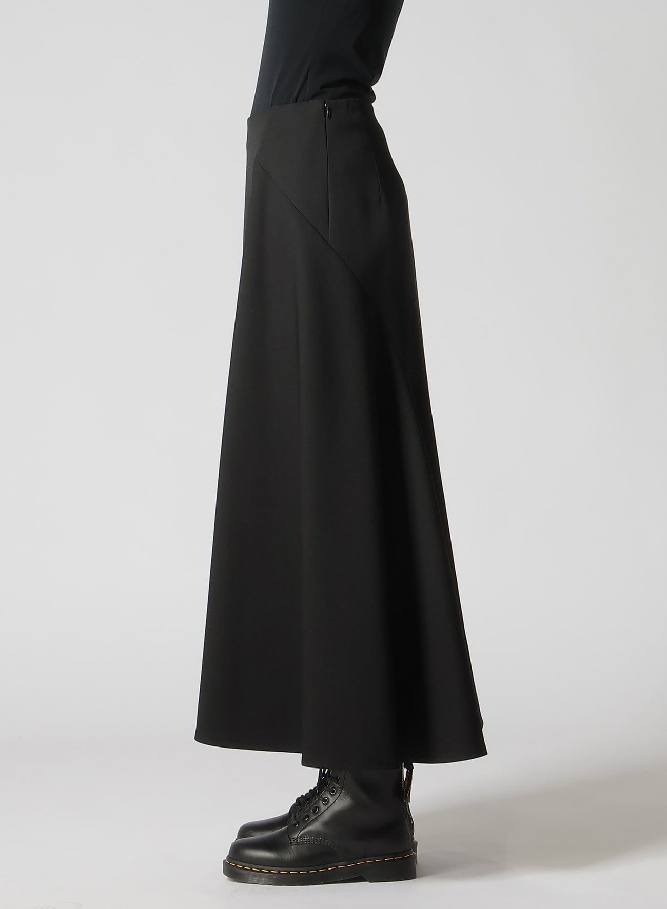 WOOL GABARDINE PANEL FLARE SKIRT