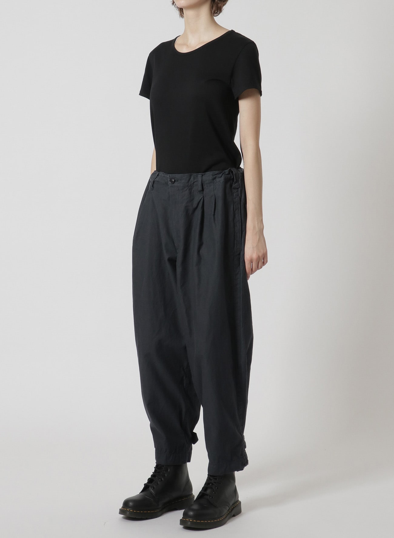 Y's-Black Name]BACKSIDE SULFURIZATION SATIN 2 TUCK PANTS WITH