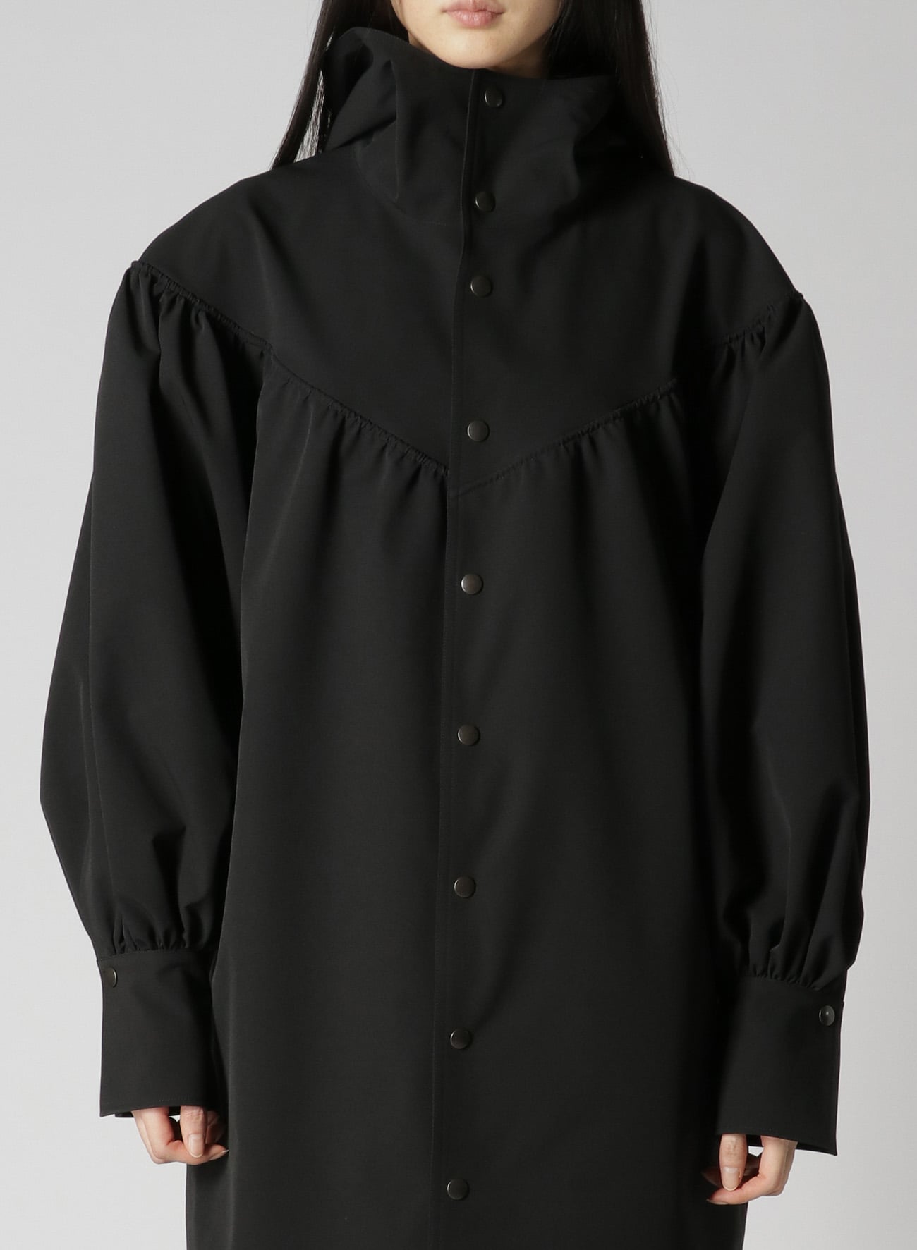 WATER REPELLENT POLYESTER STRETCH RAINCOAT