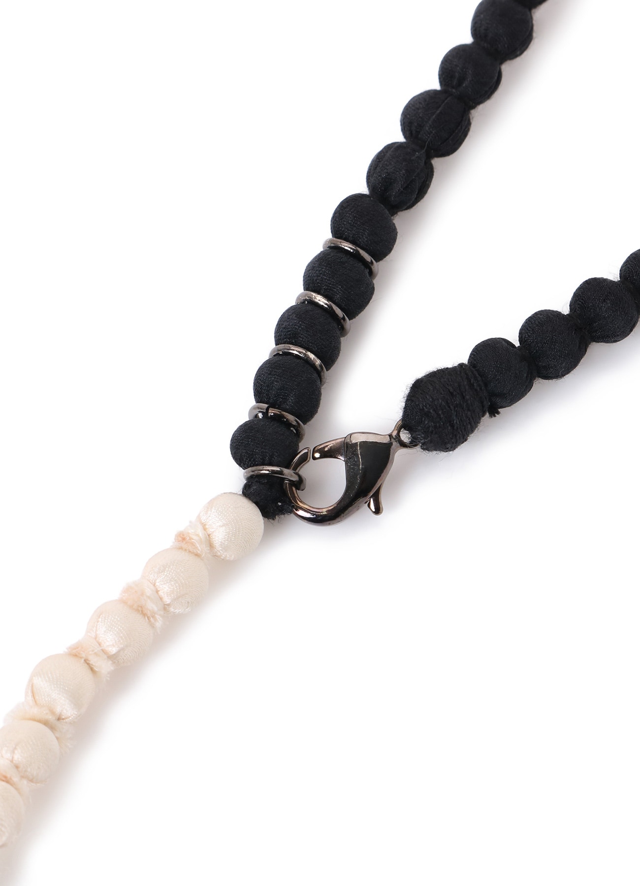 SMALL SILK BALL NECKLACE