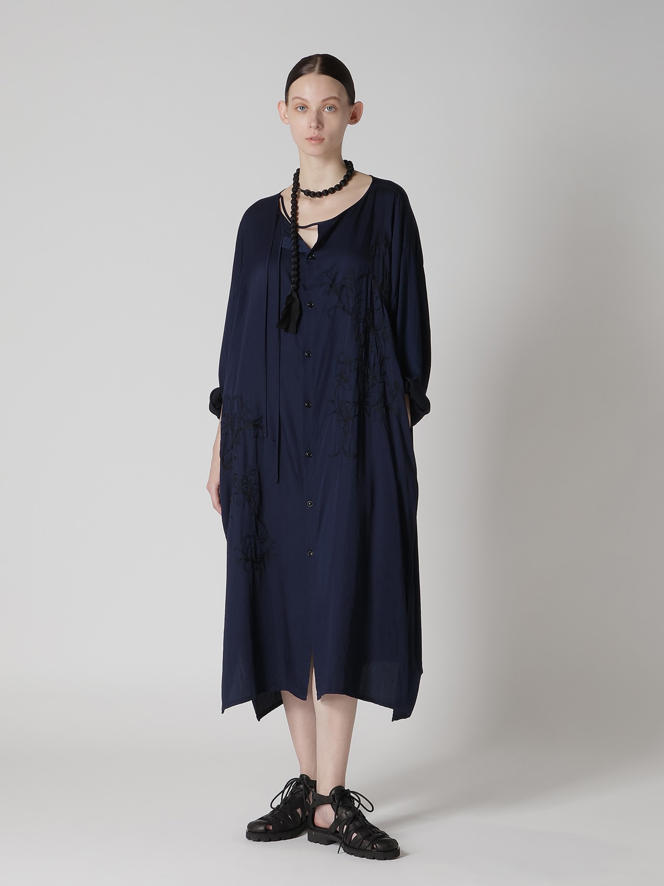 BIG SILK BALL NECKLACE