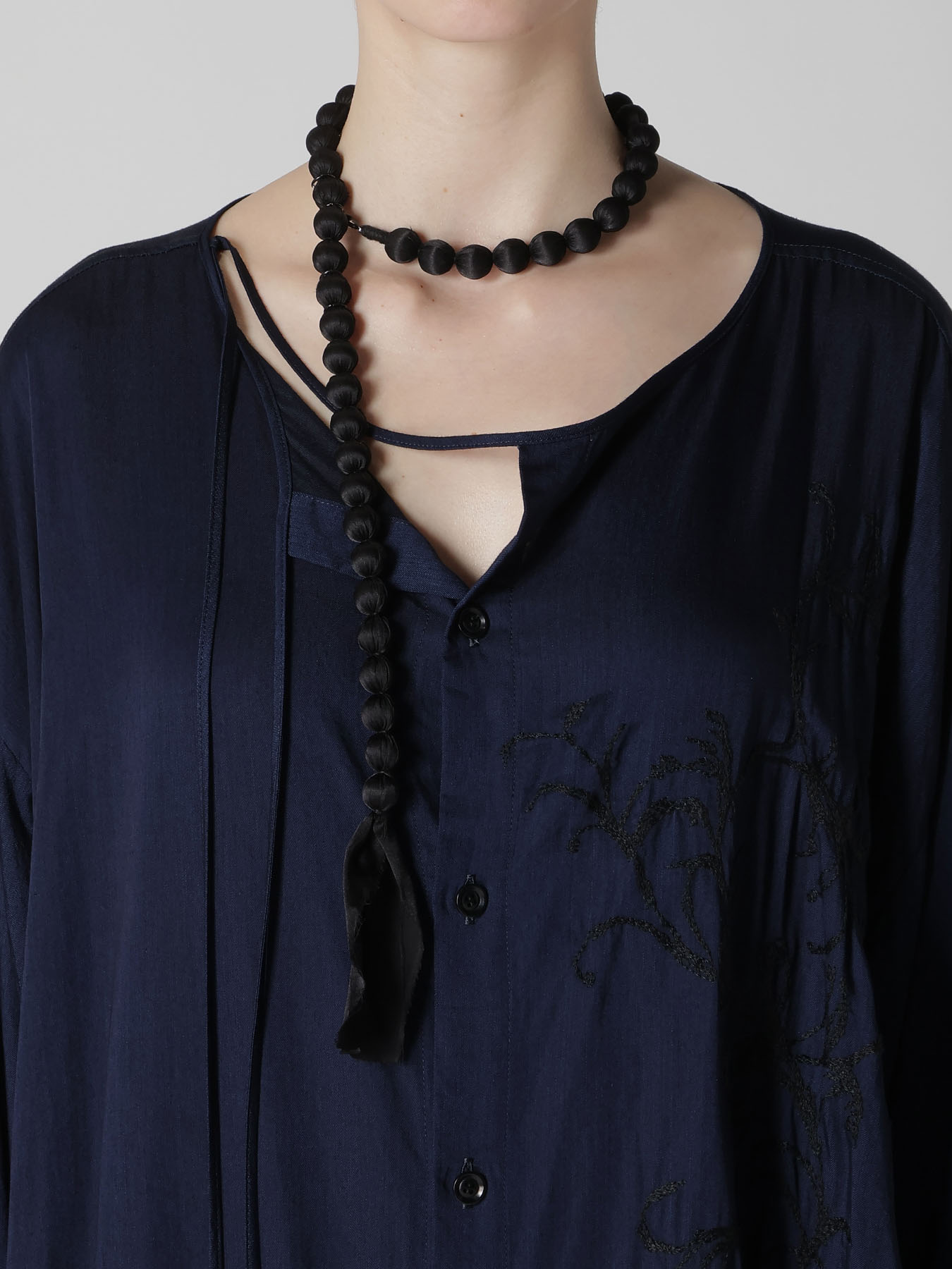 BIG SILK BALL NECKLACE