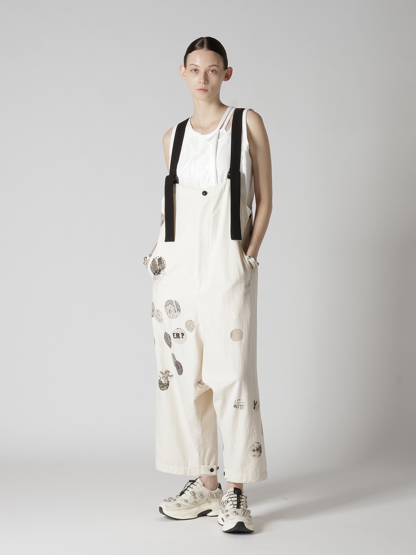 SEMIGLOSS LEATHER STUDS BRACELET