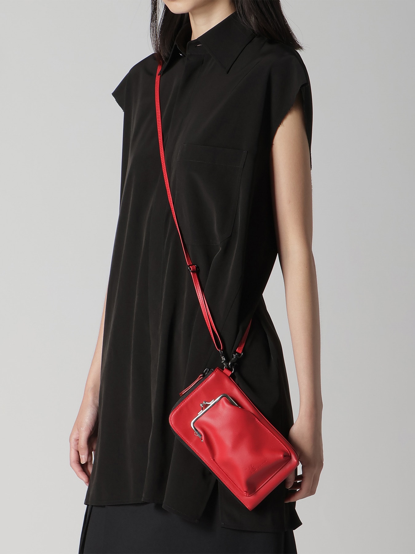 COW LEATHER ZIP NECKLACE