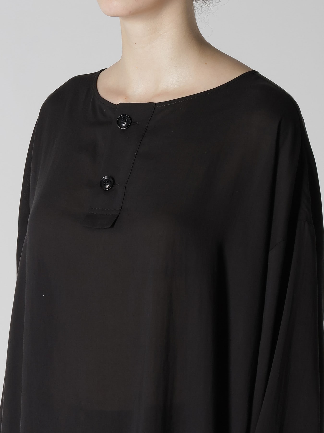 CELLULOSE LAWN HENLEY NECK PULLOVER