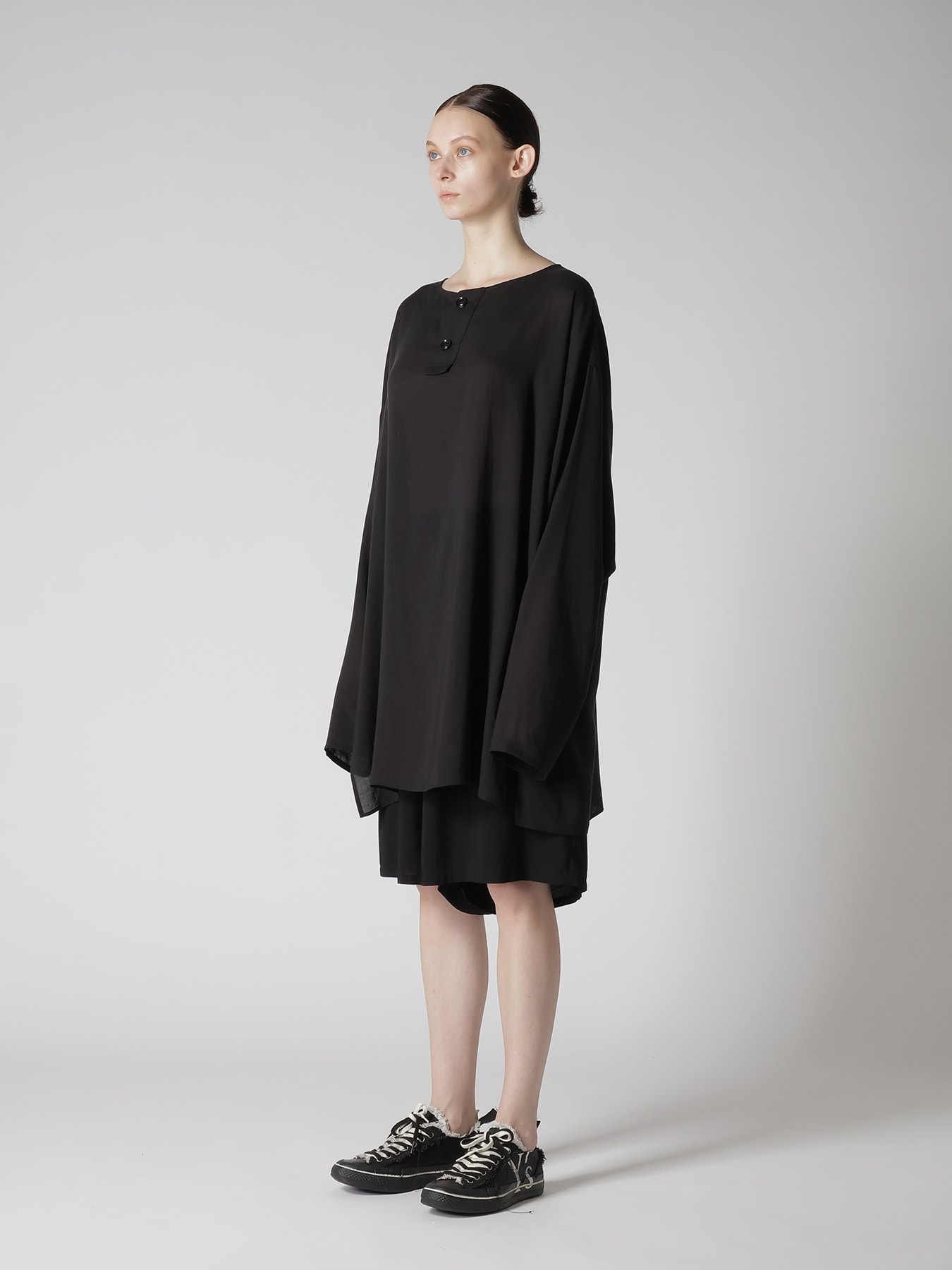 CELLULOSE LAWN HENLEY NECK PULLOVER