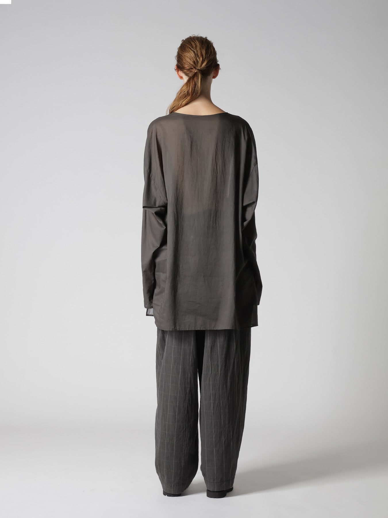 COTTON LAWN "BUT IT'S BORING" PRINT HENLEY NECK BLOUSE