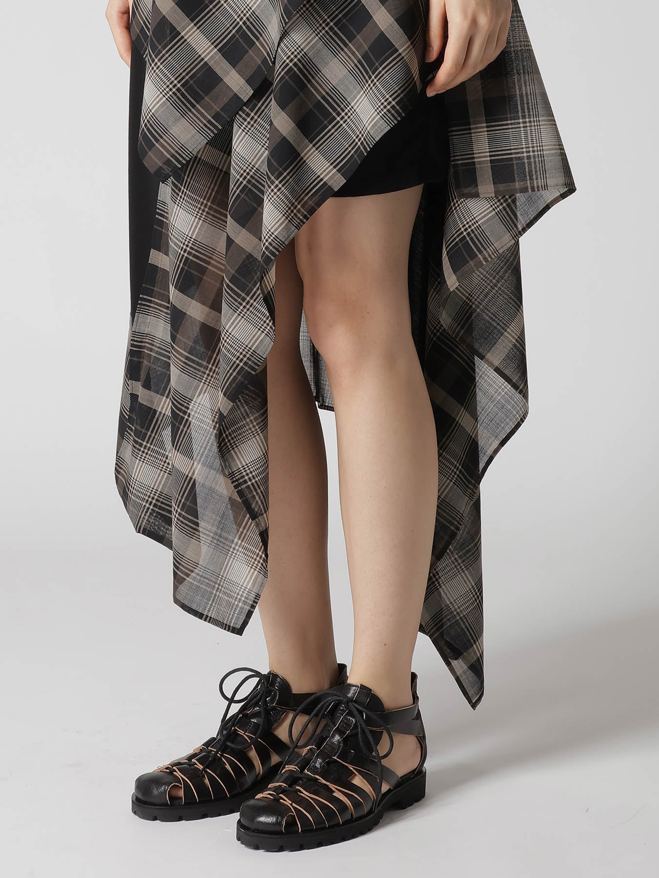 W/PE VOILE PLAID UNEVEN TANKTOP