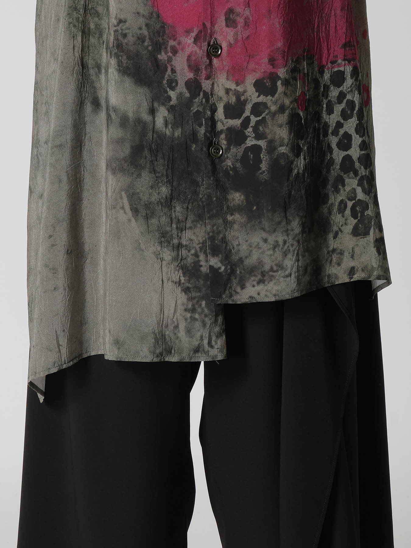 LEOPARD CUPRO BLOUSE