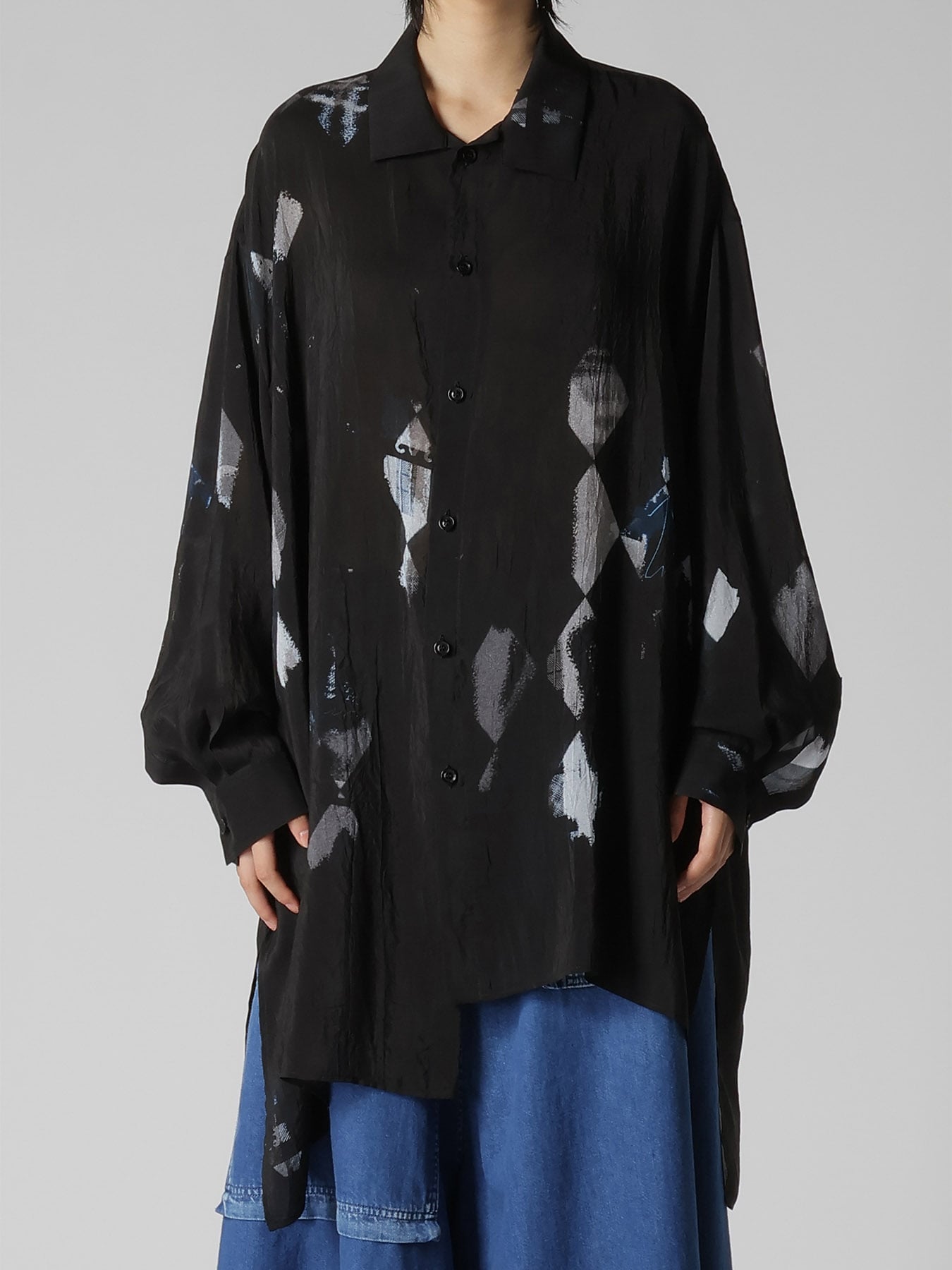 DIAMOND PATTERN CUPRO OVERSIZED BLOUSE