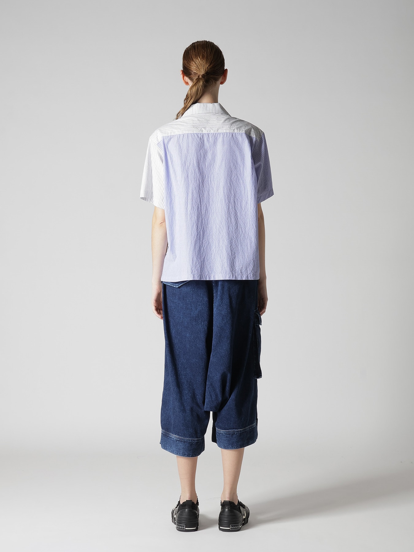 OPEN COLLAR SHORT SLEEVE BLOUSE