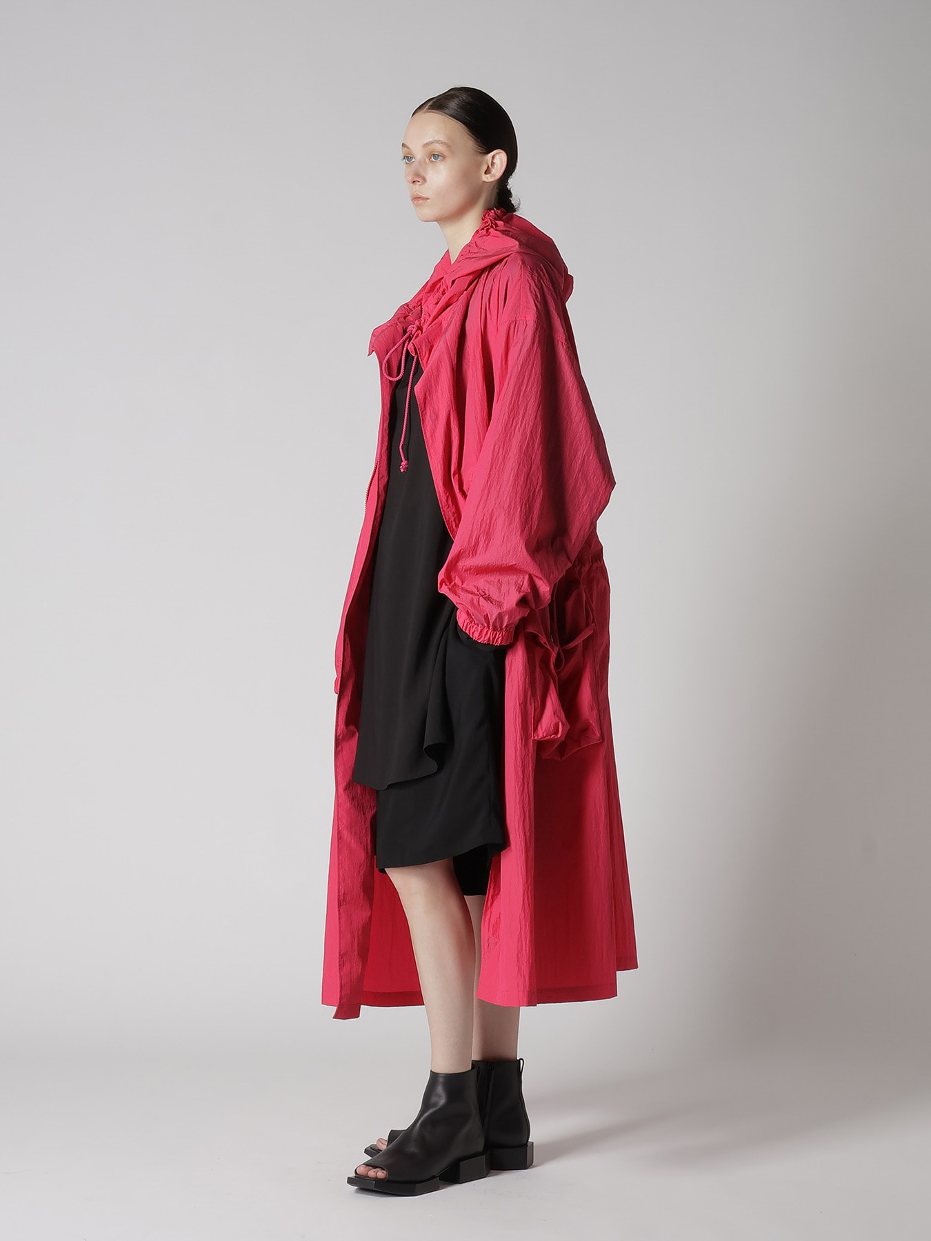 NY/ JET TAFFETA HOODED BIG COAT