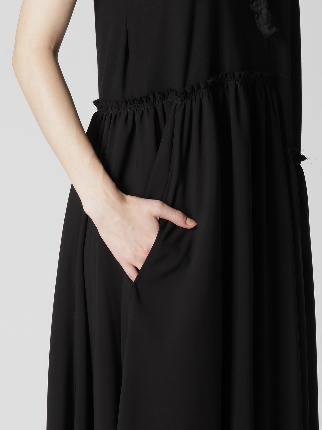 COMBINATION SLEEVELESS DRESS