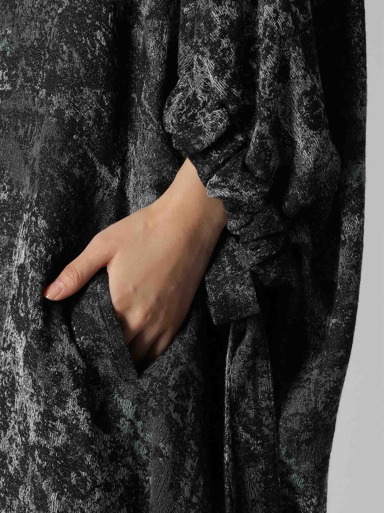 RUG PATTERN JACQUARD SLEEVE ROUNDNECK DRESS