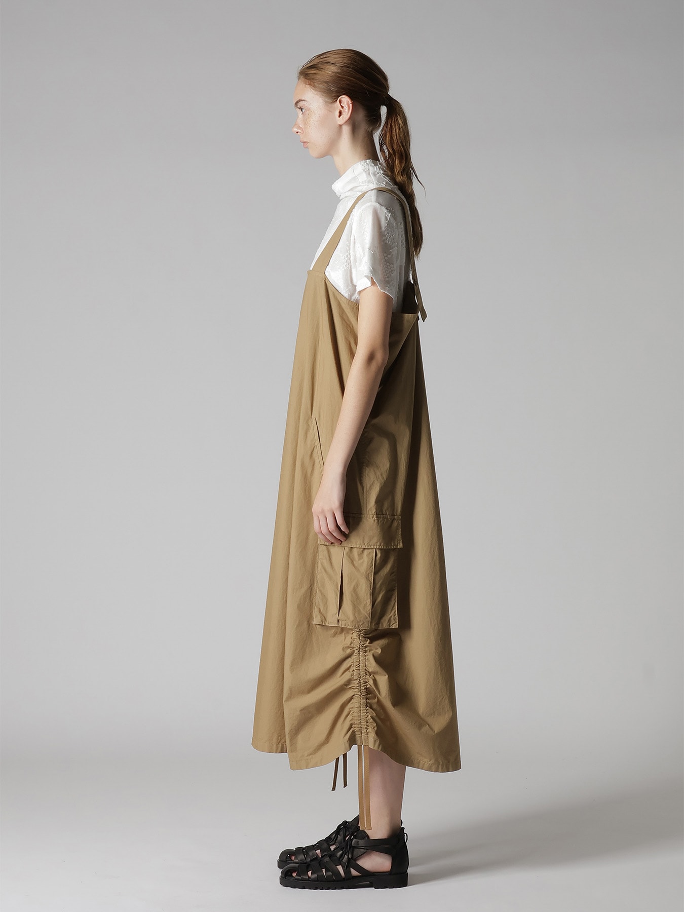 COTTON TYPEWRITER SHIRRING SHOULDER STRAP DRESS